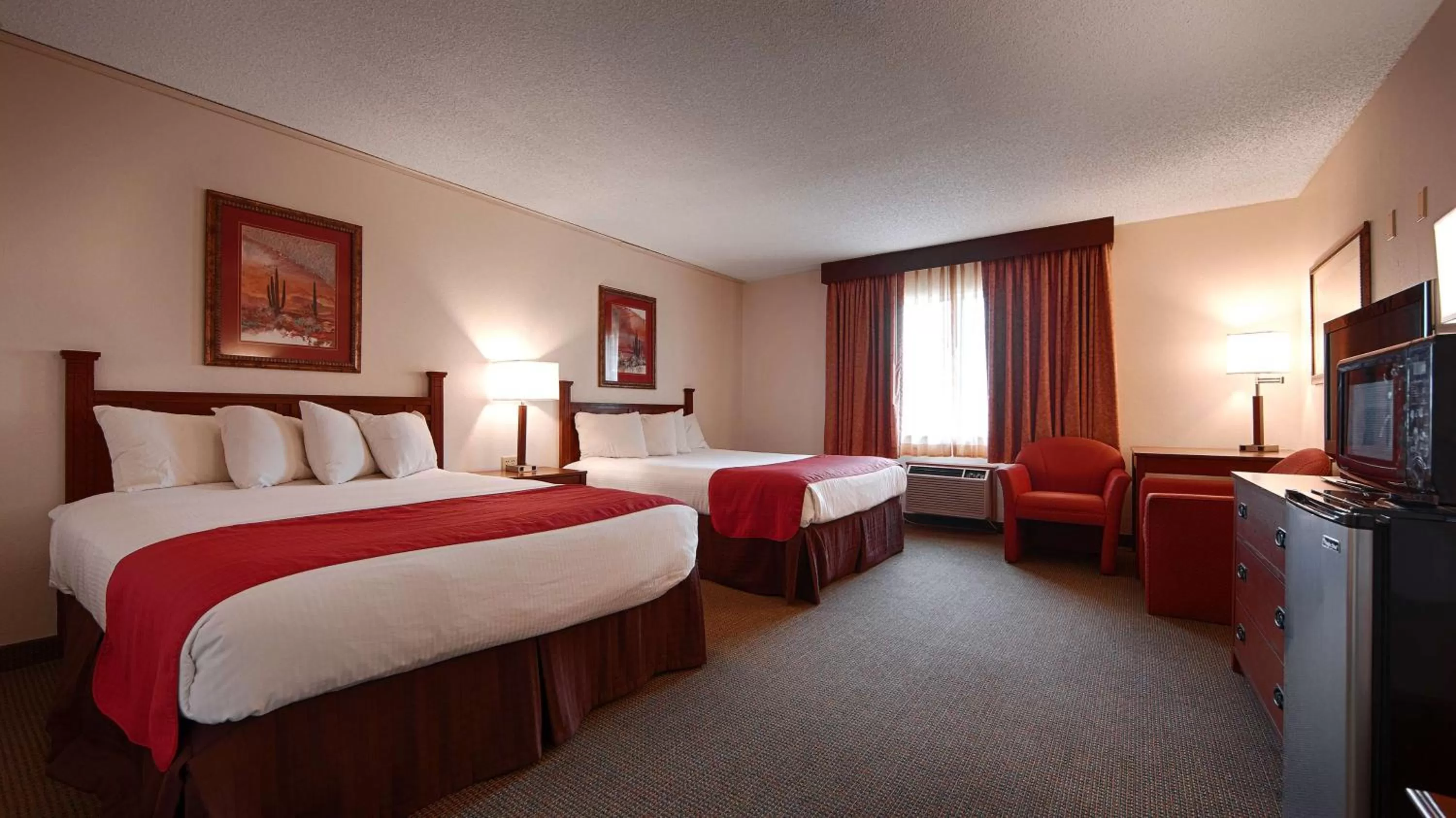 Photo of the whole room, Bed in Best Western La Grande Hacienda