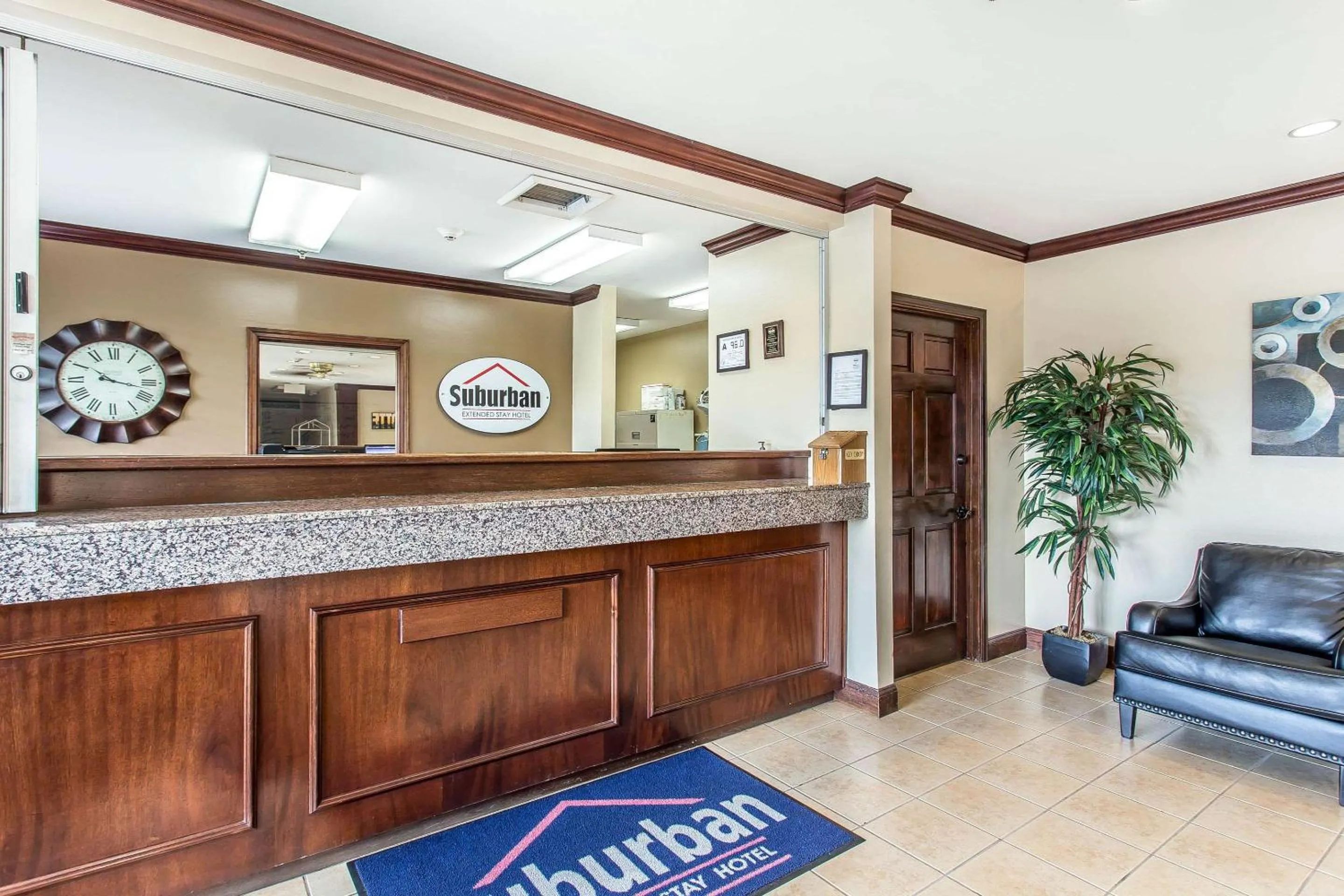 Lobby or reception in Suburban Studios near University of North Carolina-Charlotte