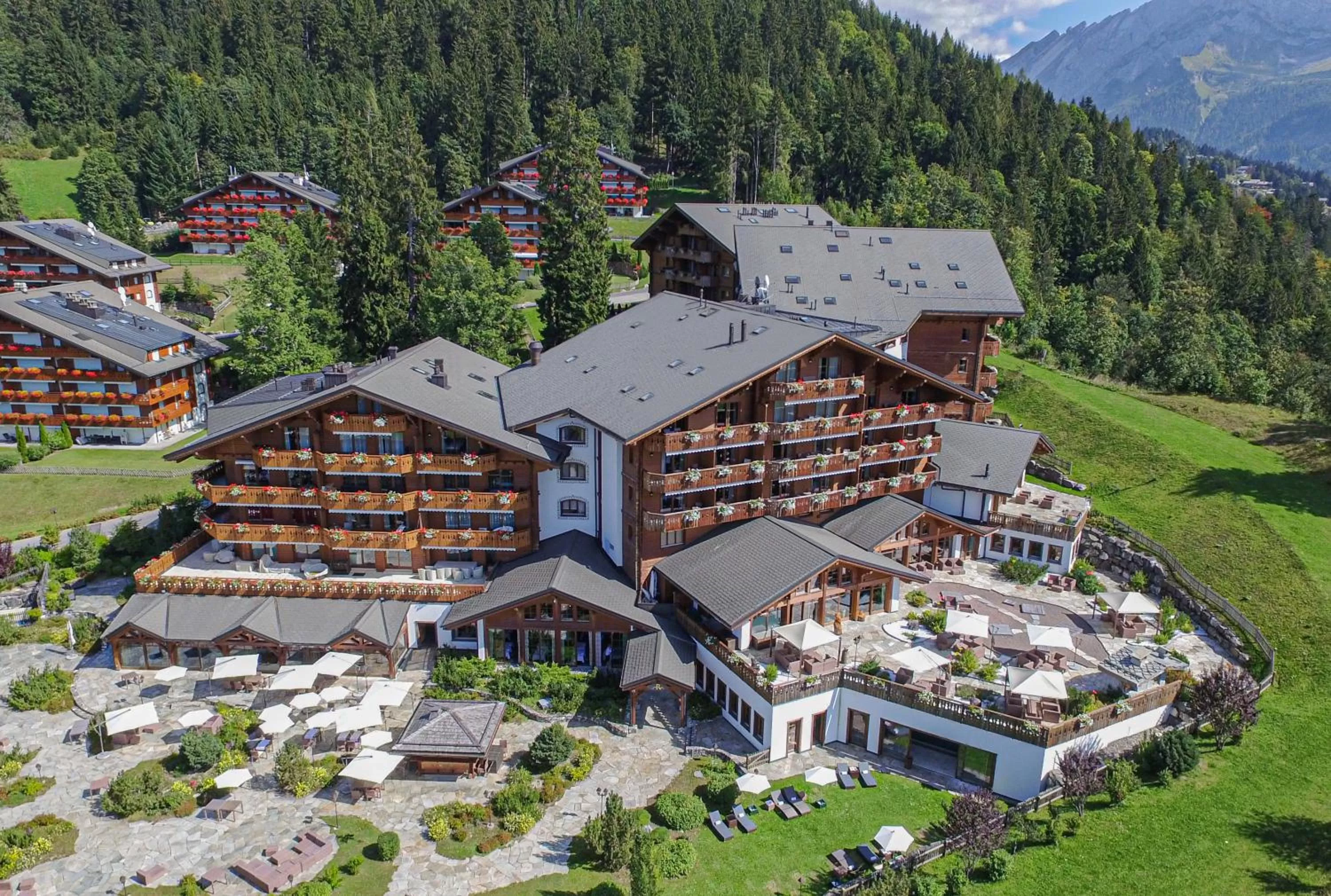 Property building in Chalet RoyAlp Hôtel & Spa