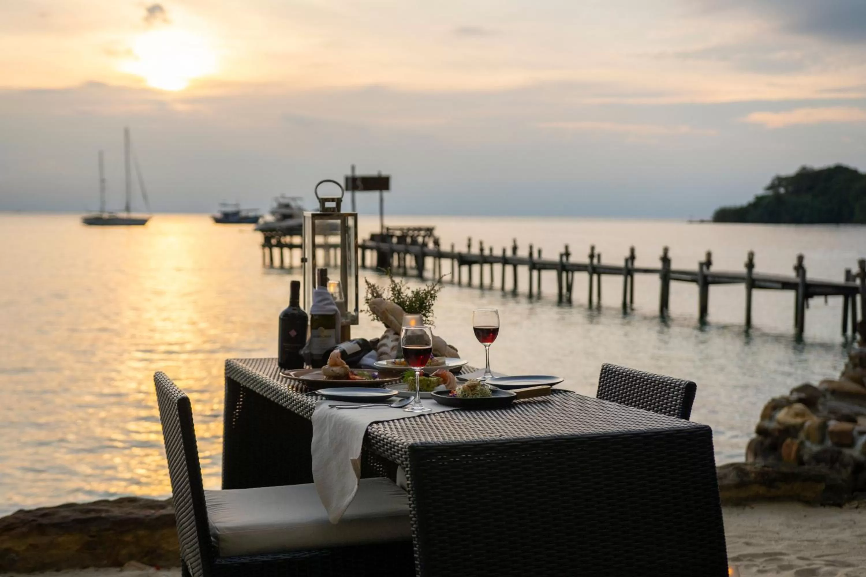 Dinner in The Beach Natural Resort Koh Kood