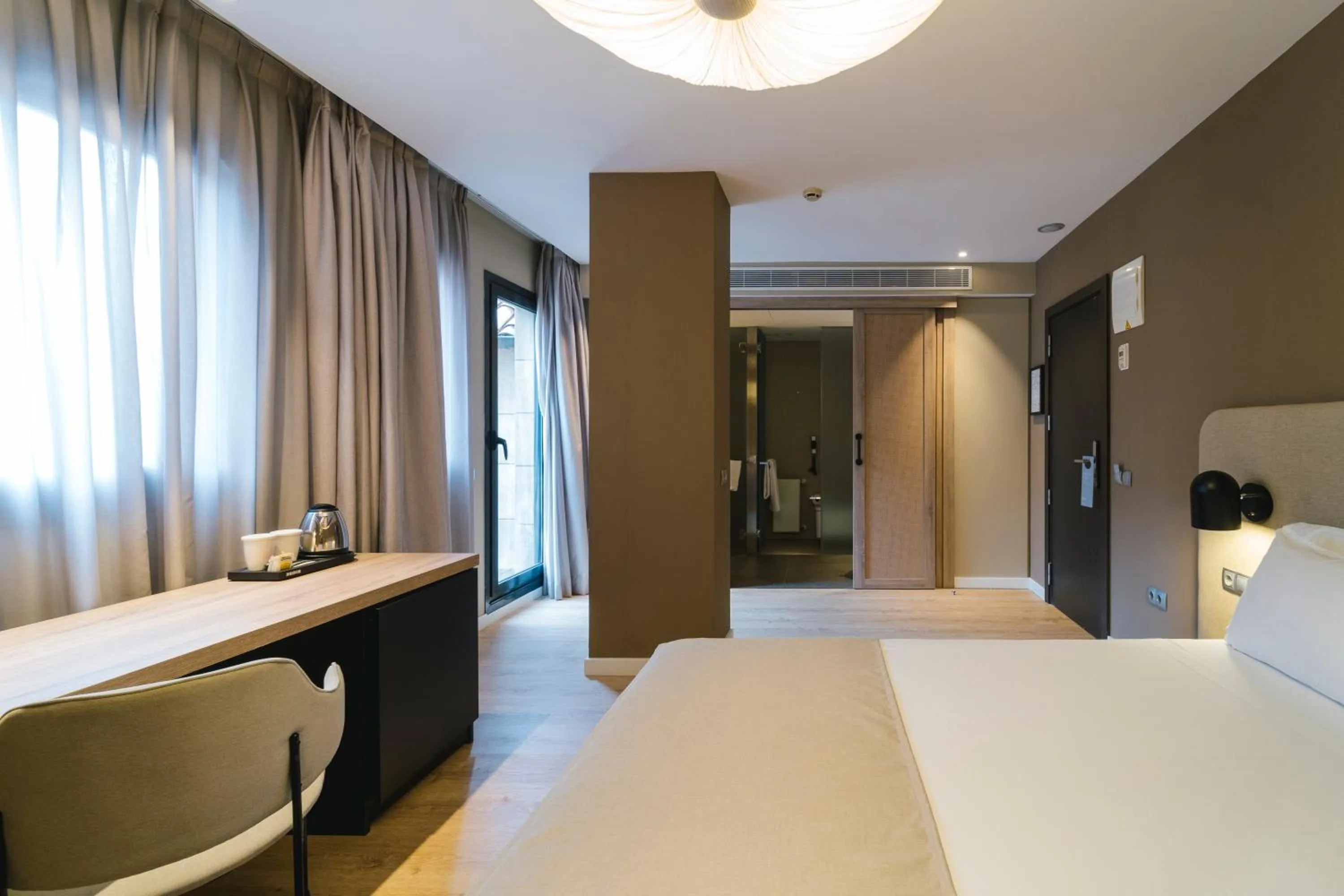 Bedroom, Bed in Barceló Oviedo Cervantes