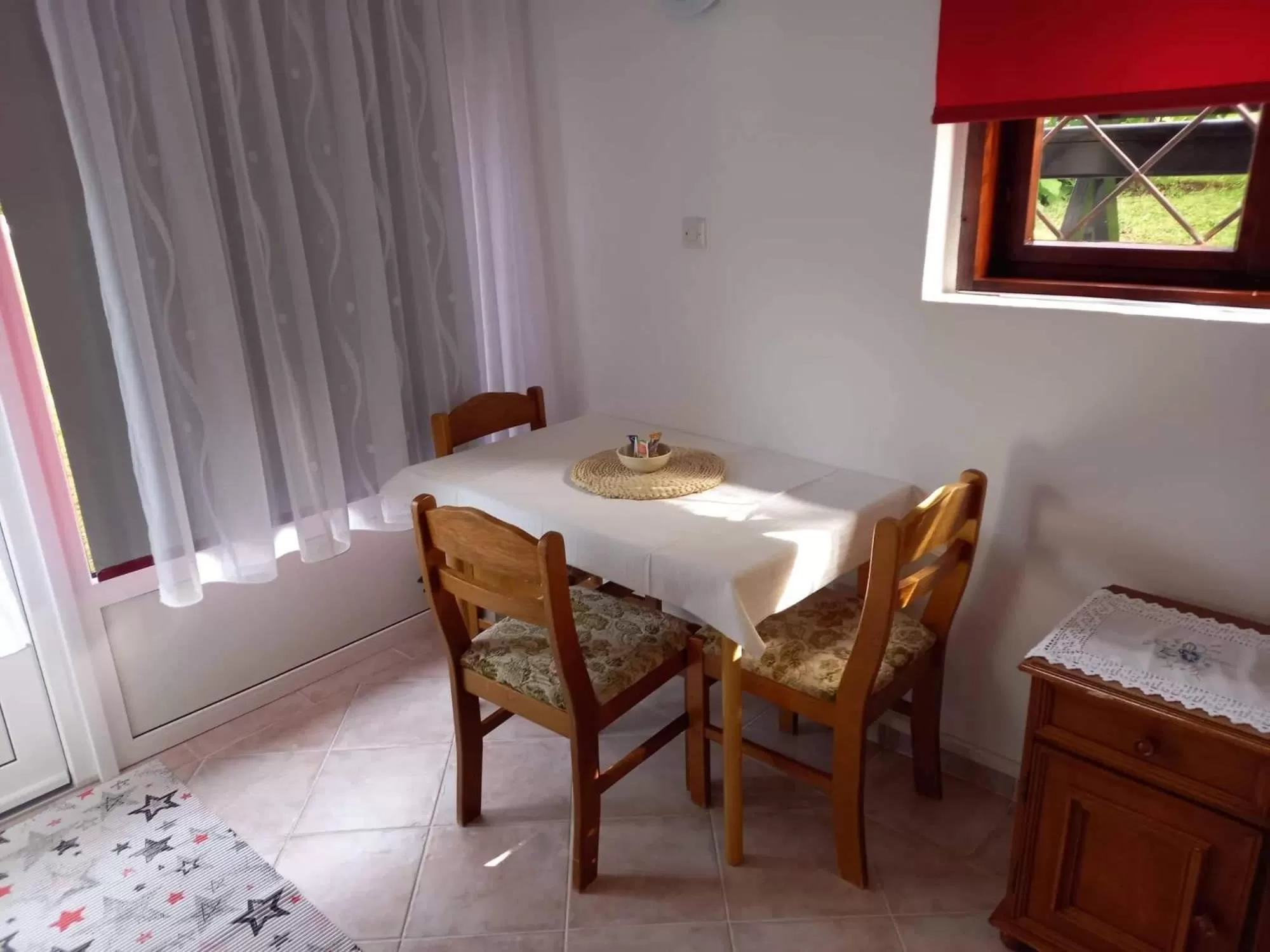 Property building, Dining Area in Sobe Ćuskić