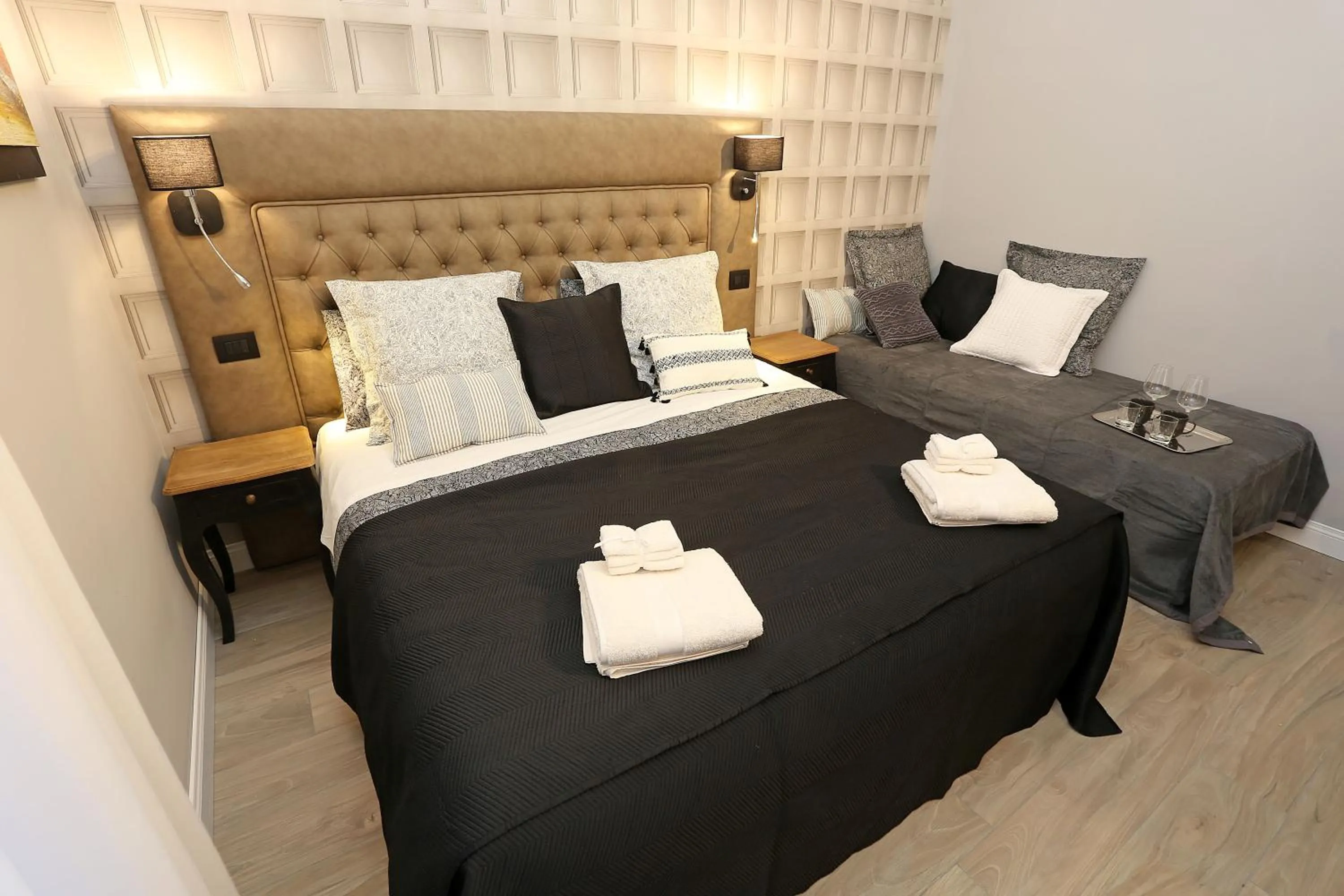 Other, Bed in Capricci Romani