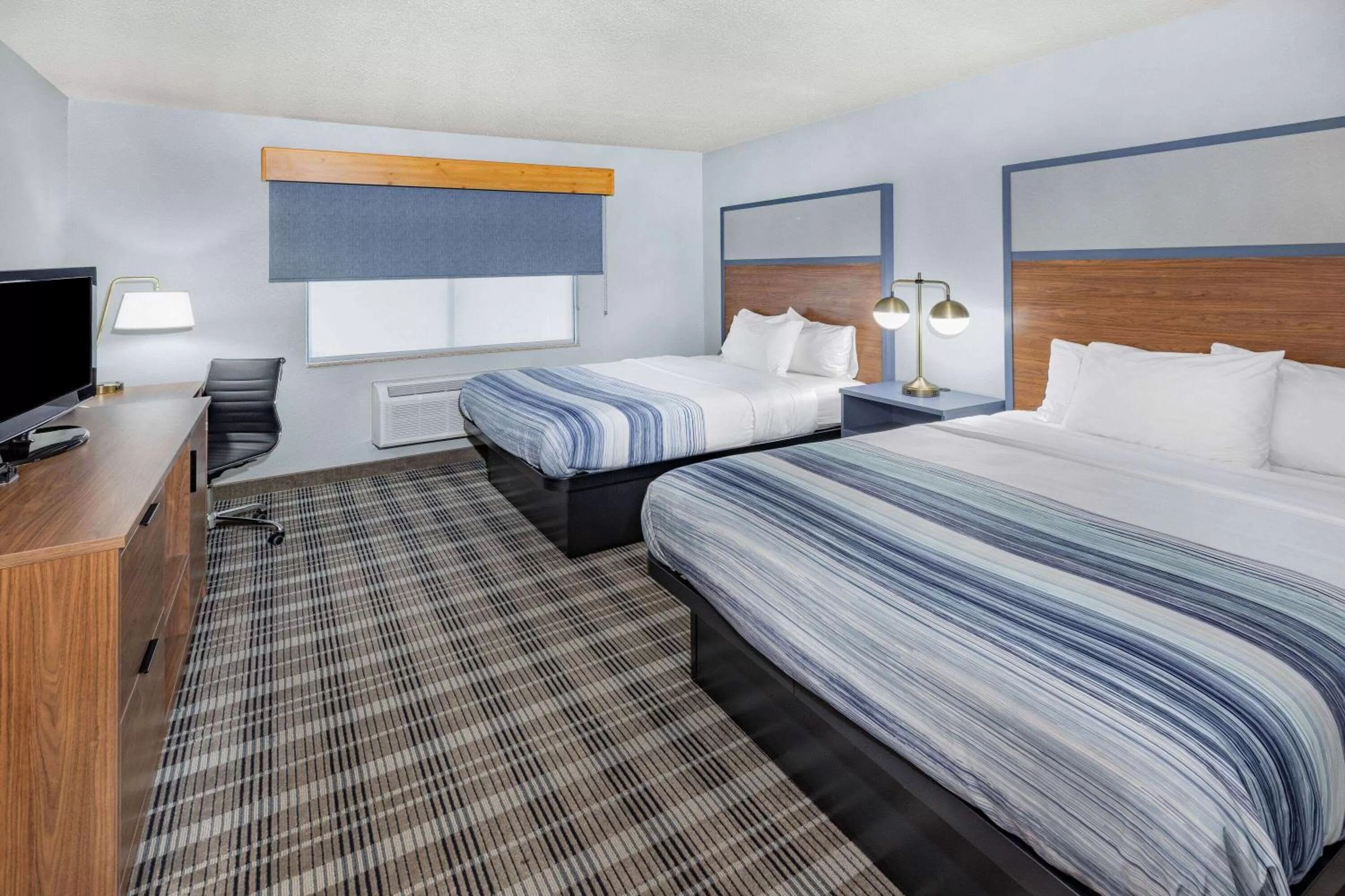 Photo of the whole room, Bed in AmericInn by Wyndham Sayre