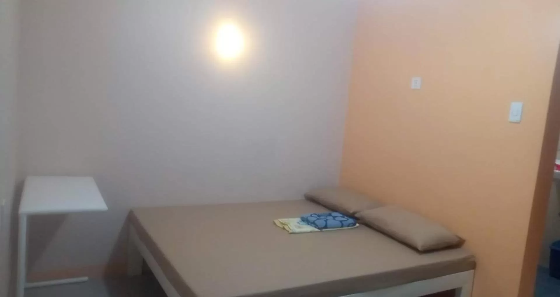 Photo of the whole room in ROBIE'S TRANSIENTS ROOMS