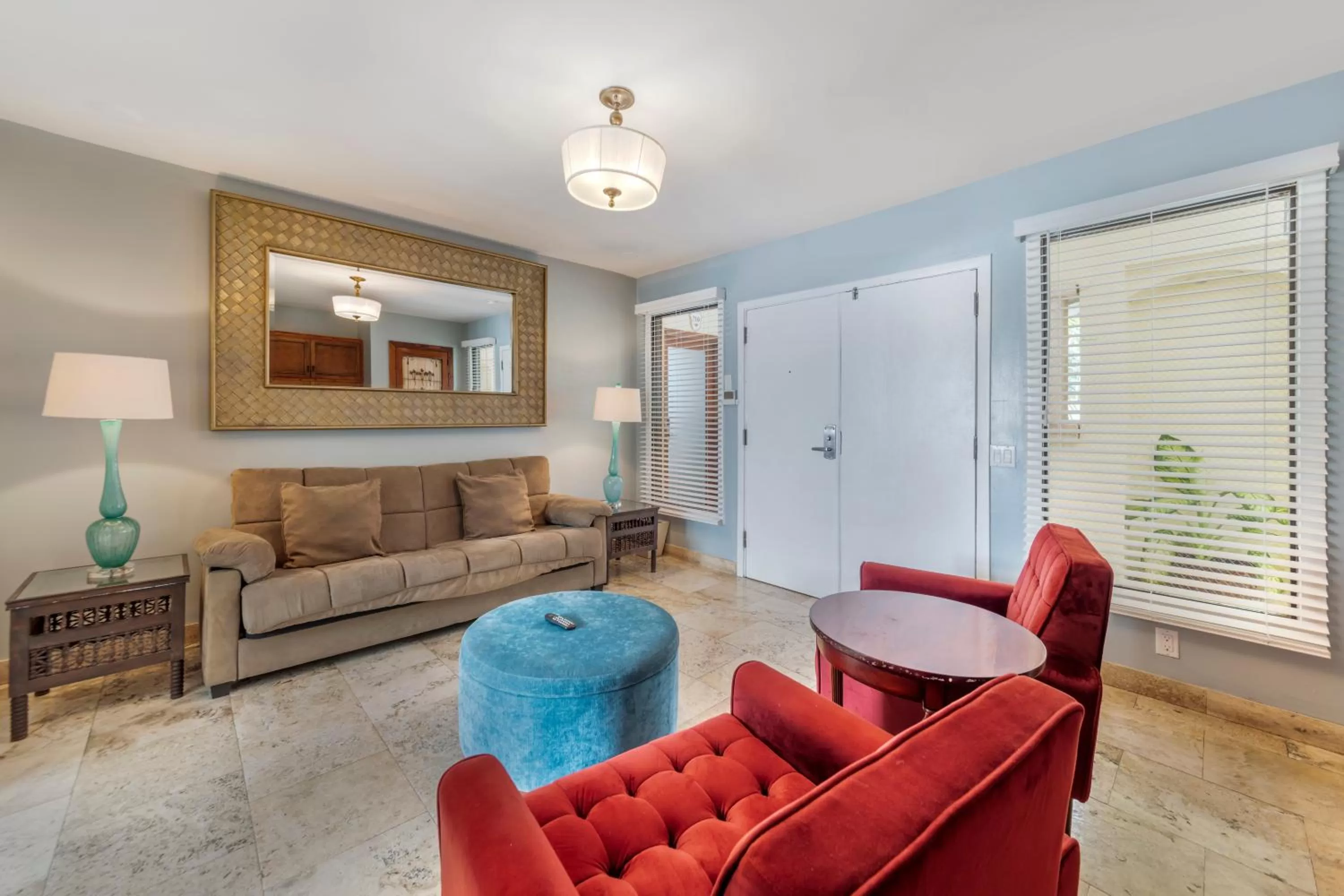 Seating Area in Hotel Impala by LuxUrban