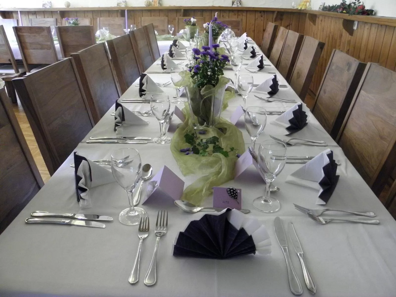 Restaurant/places to eat in Alb Hotel Schalksburg