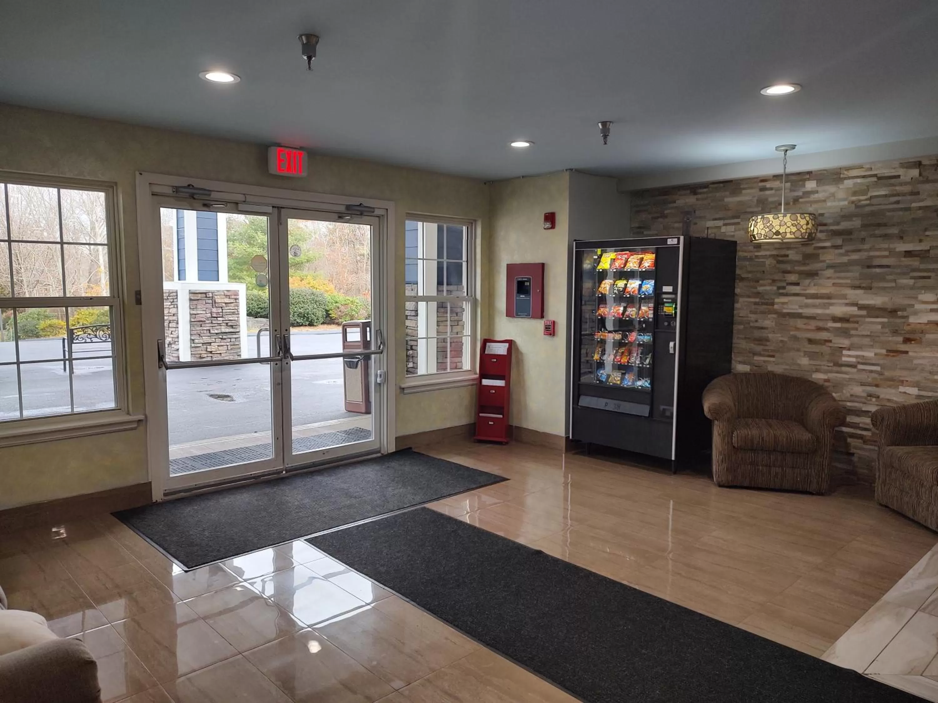 Lobby or reception in Hilltop Inn & Suites, near Foxwoods Casino