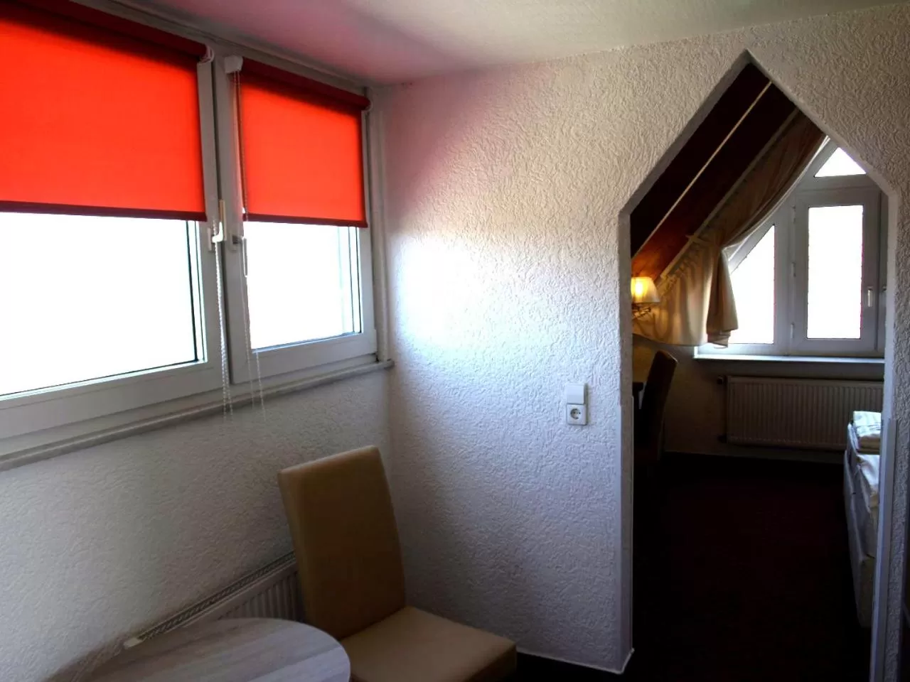 Decorative detail, Bed in Airport Hotel Filder Post