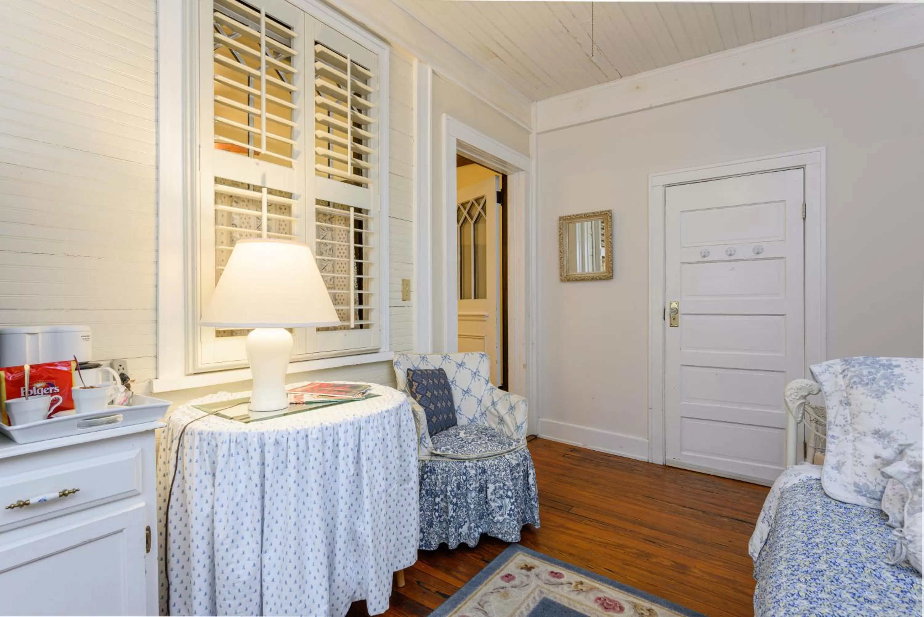 Oakland Cottage Bed and Breakfast