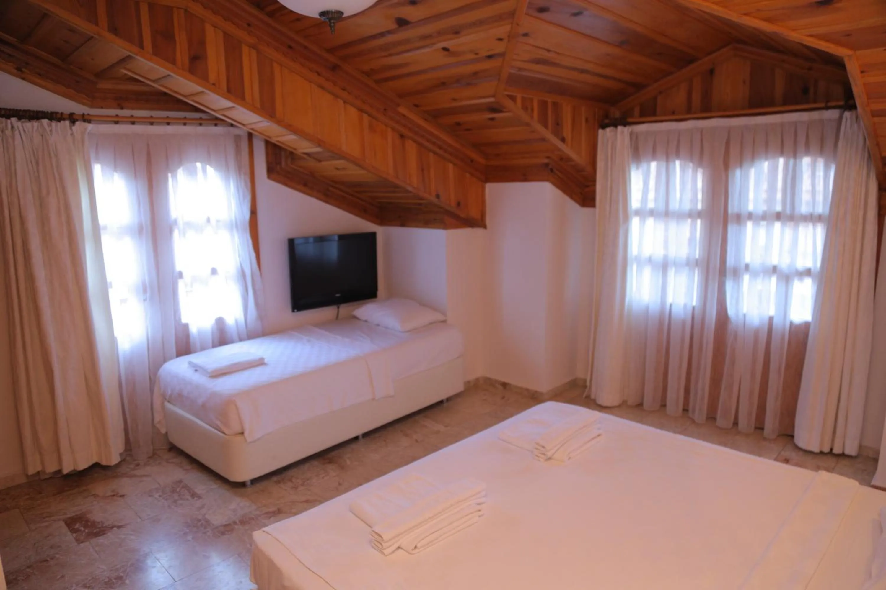 Massage in Bc Spa Hotel