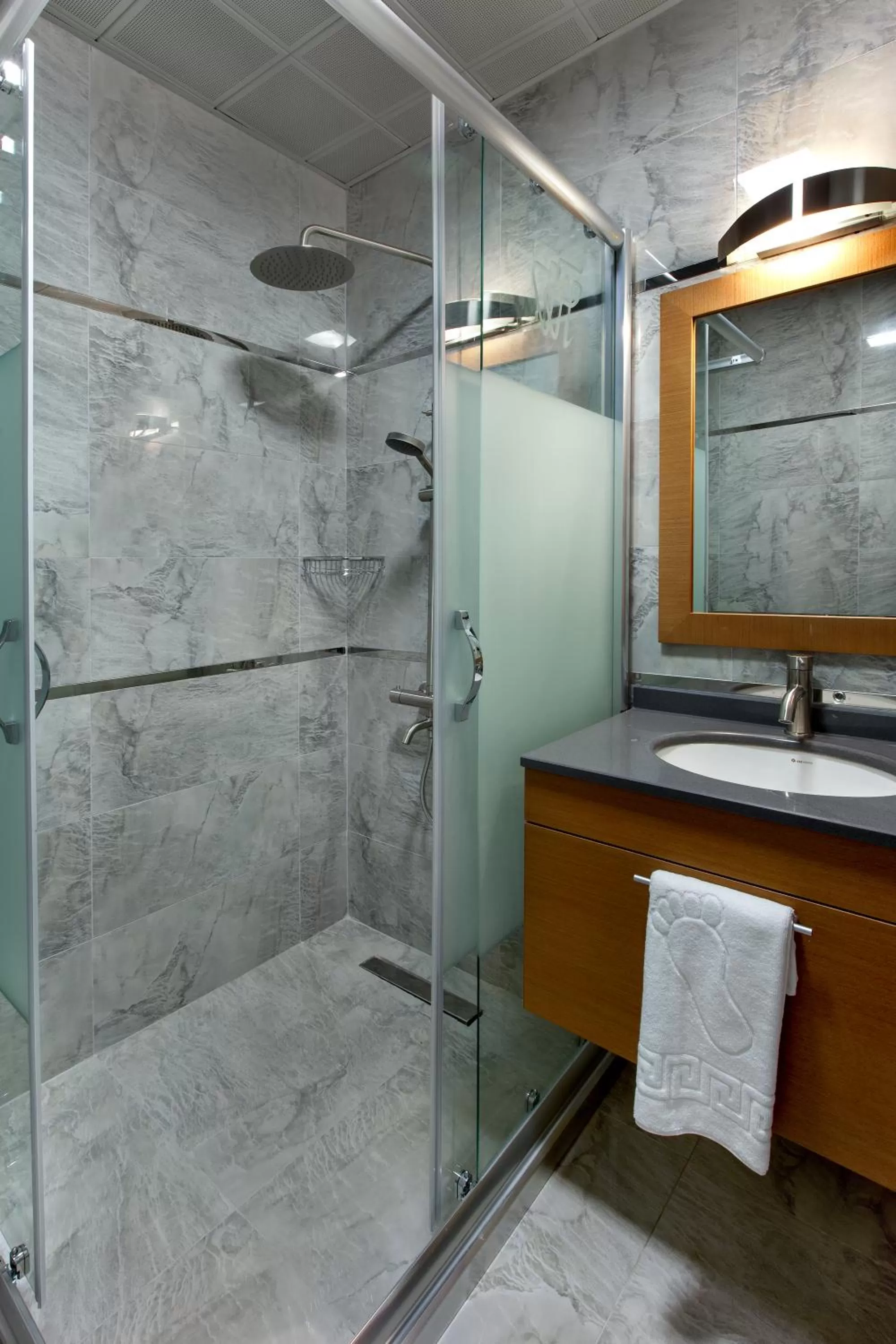 Shower in Ferman Hilal Hotel-Special Category