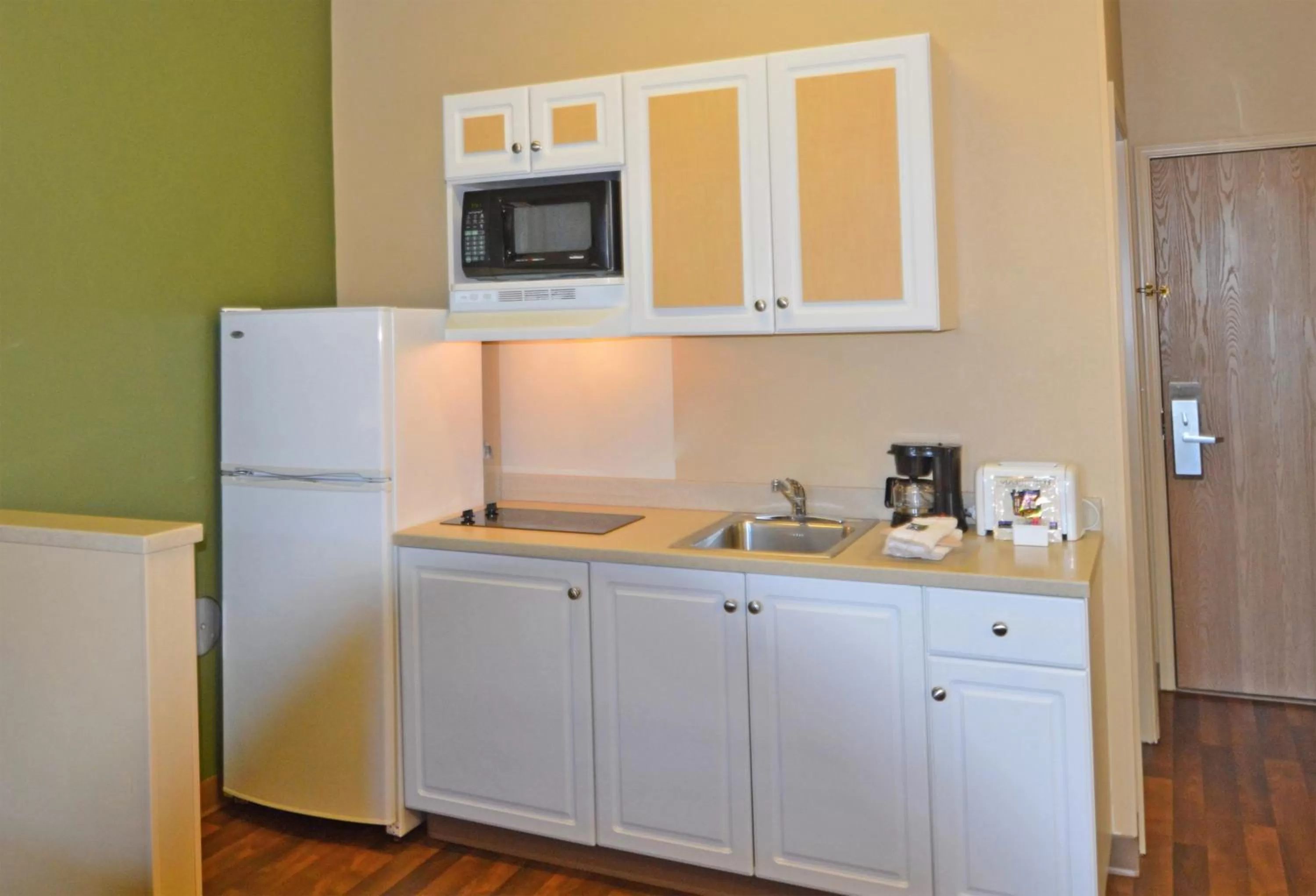 Kitchen or kitchenette in Extended Stay America Suites - Fairbanks - Old Airport Way