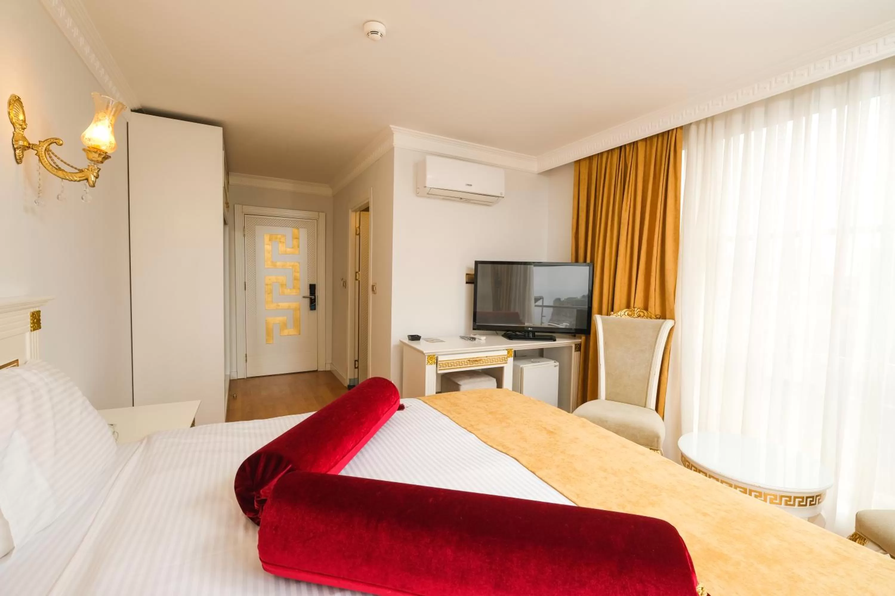 Bed in Bilem Hotel Beach & Spa