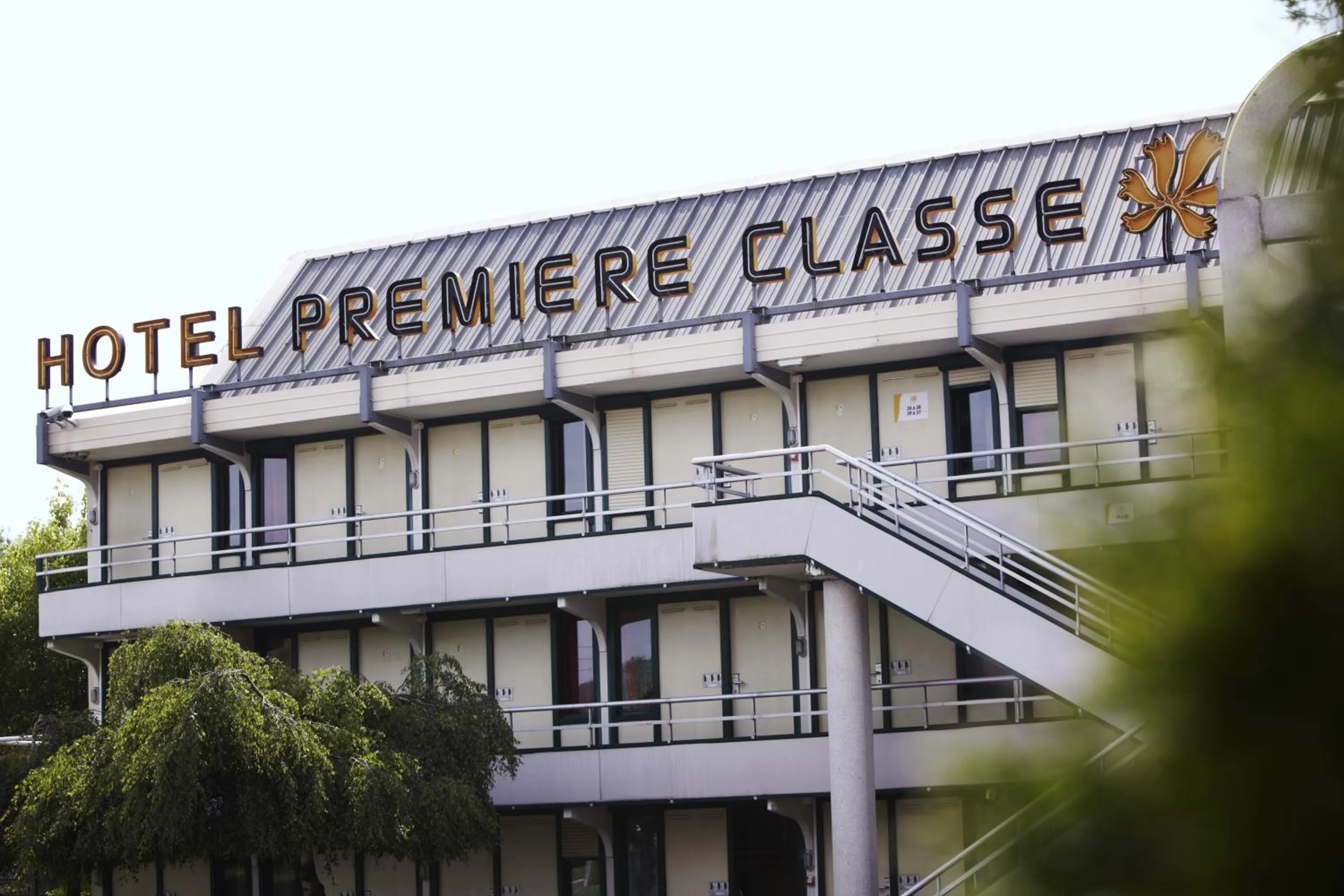Property building in Première Classe Tarbes - Bastillac