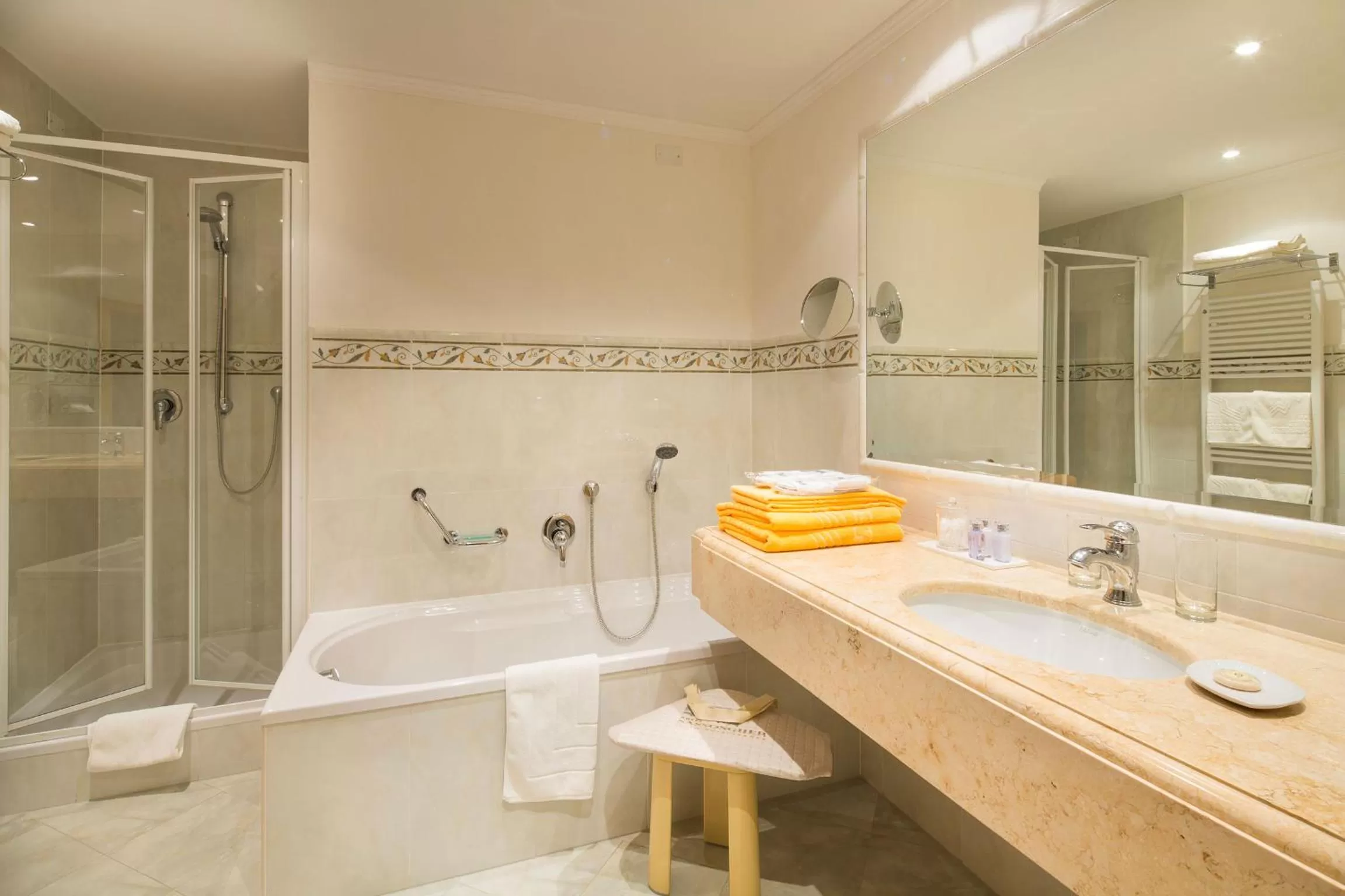 Bathroom in Hotel Sassongher