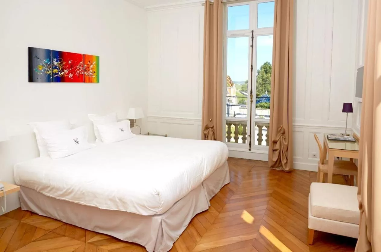 Junior Suite in Château & Spa de la Cueillette