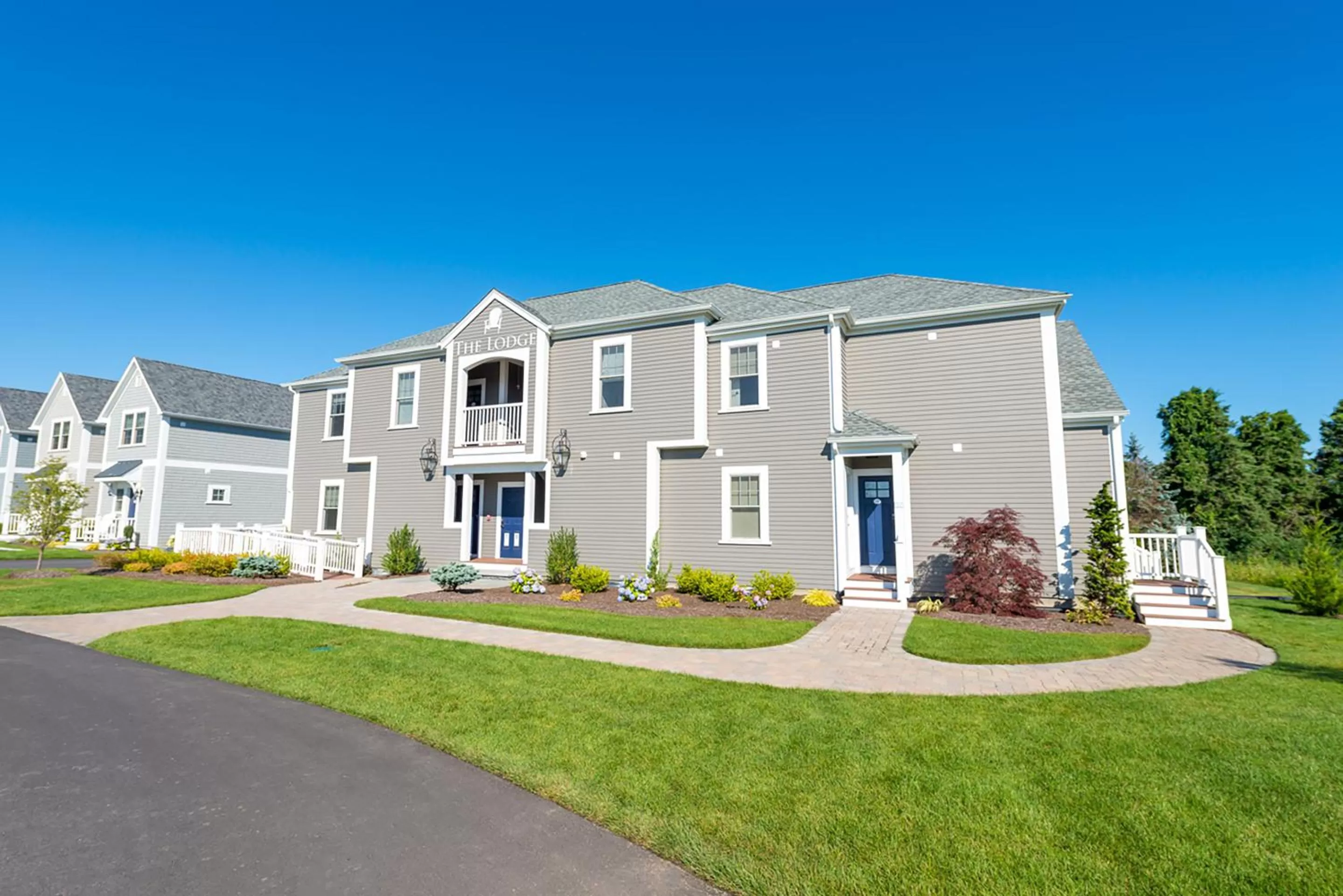 Facade/entrance in The East Island Reserve Hotel