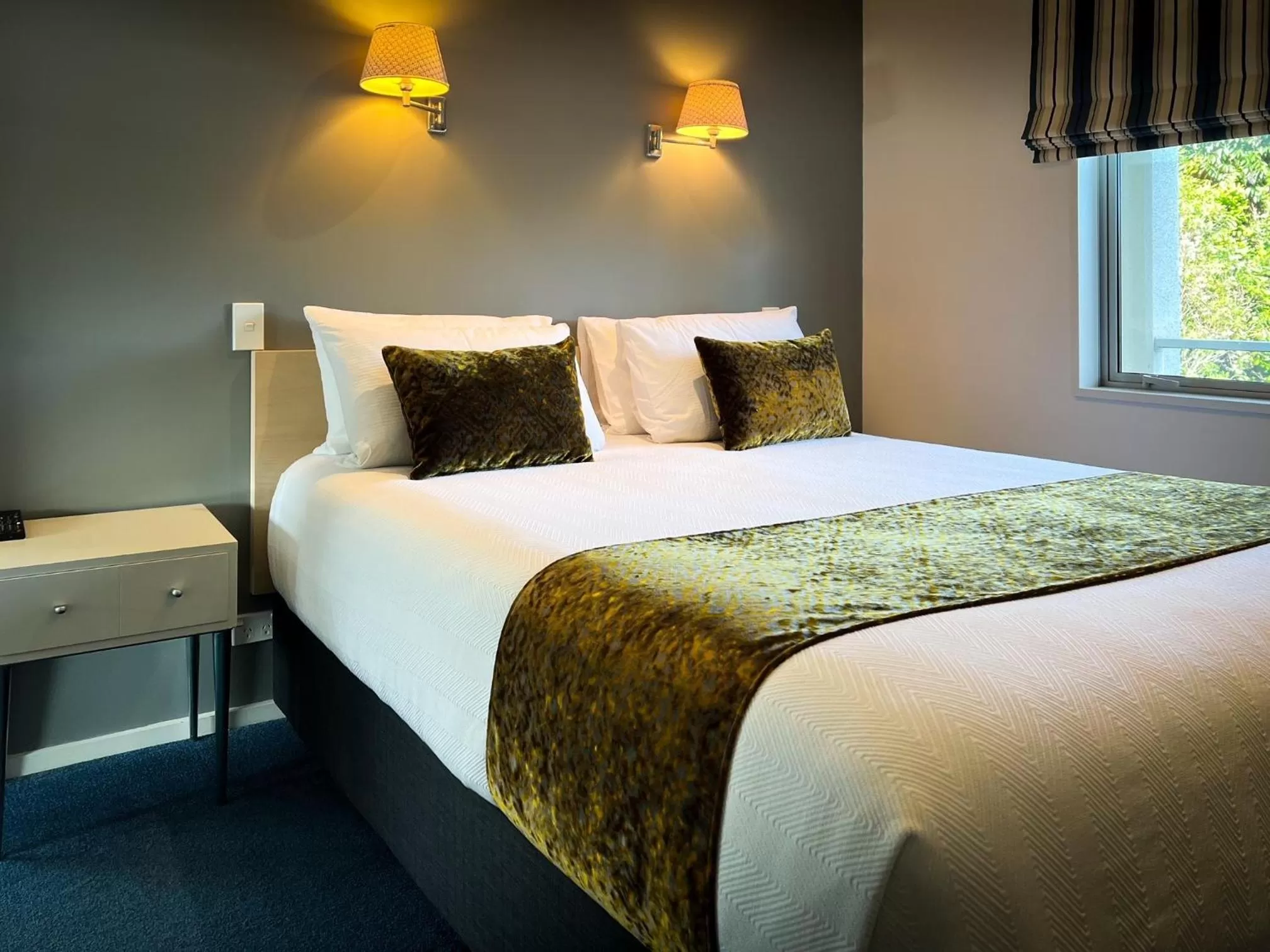 Two-Bedroom Apartment in Beaches Nelson