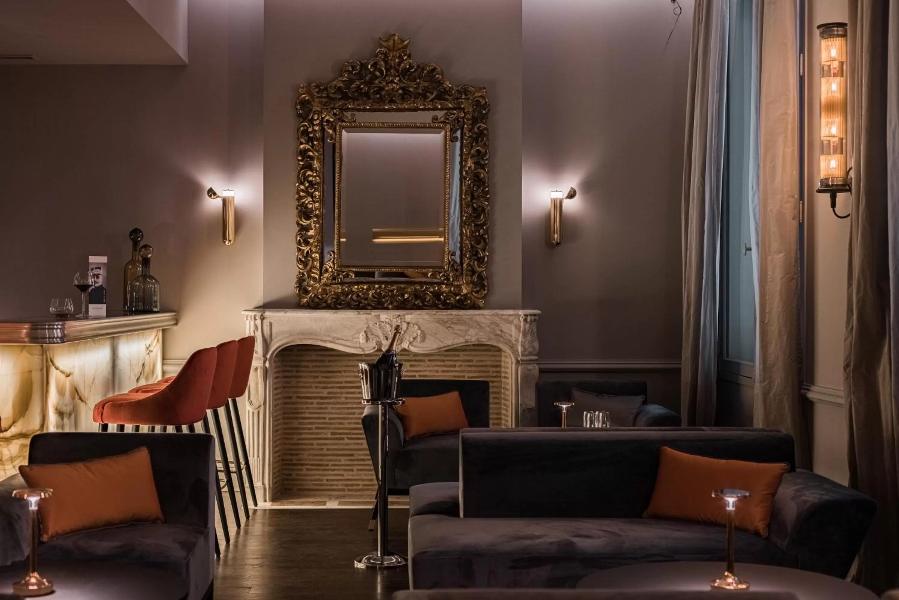 Lounge or bar in Villas Foch Boutique Hotel & Spa Bordeaux