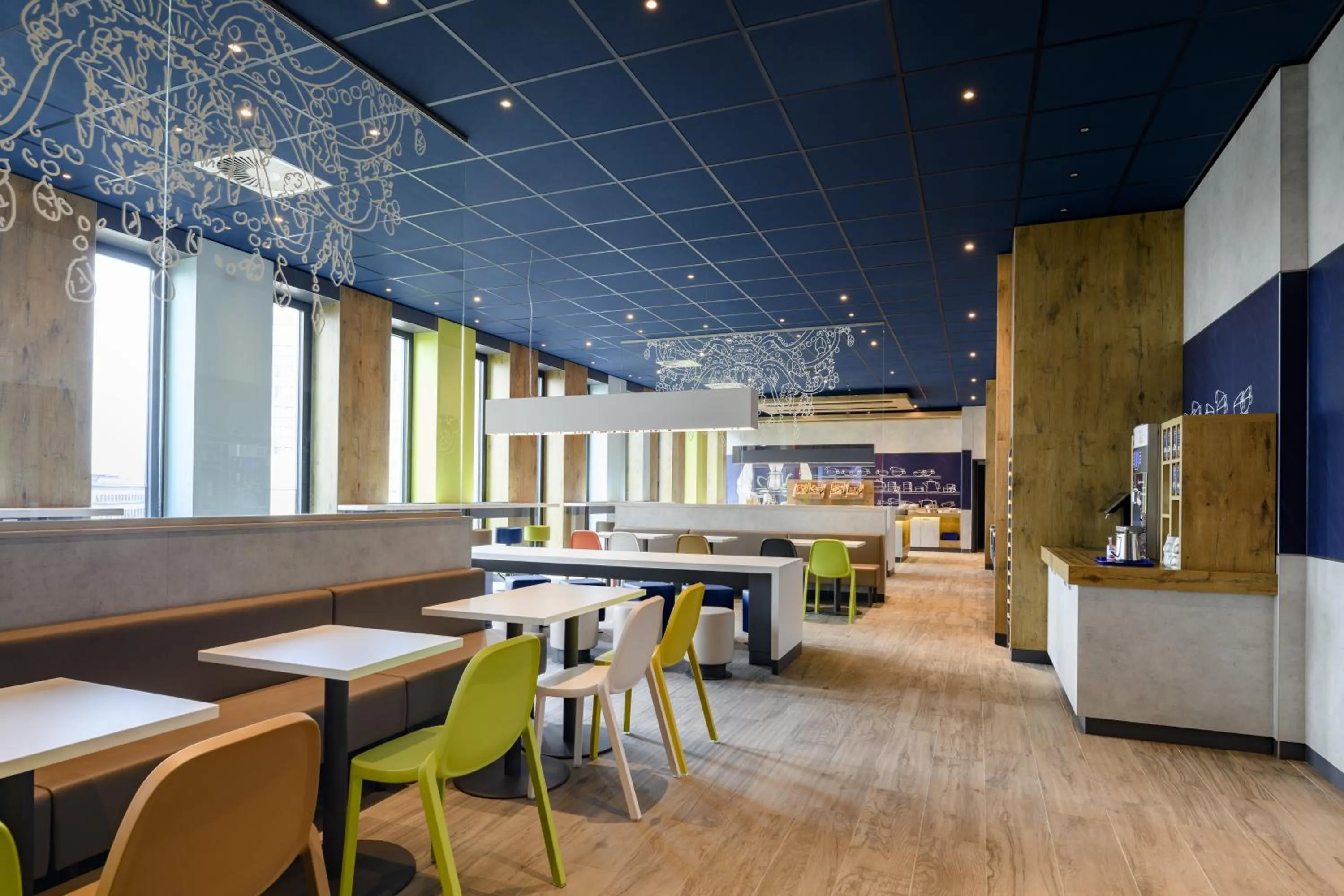 Restaurant/places to eat in ibis budget Bremen City Center