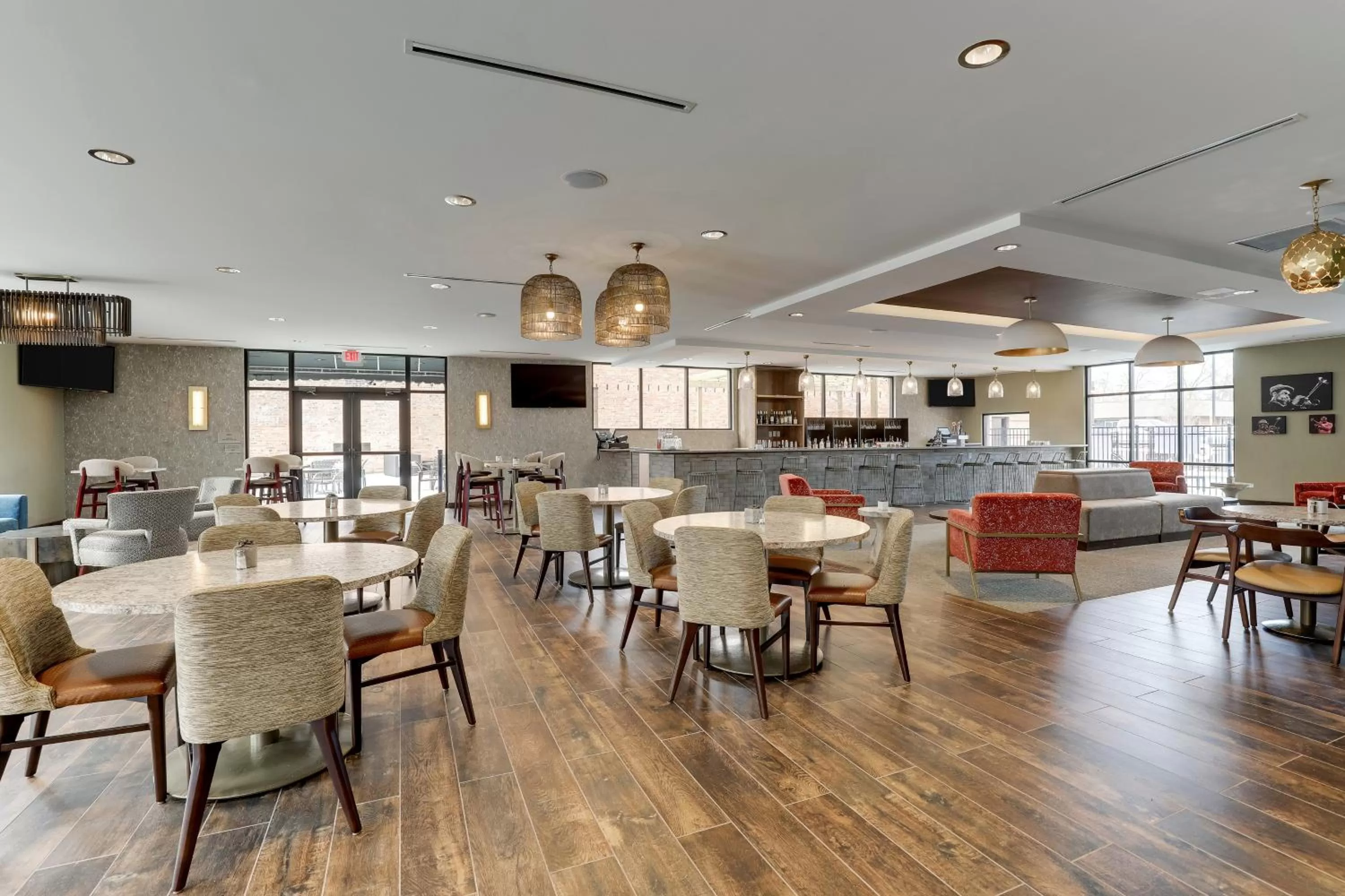 Restaurant/places to eat in SpringHill Suites by Marriott Cheraw