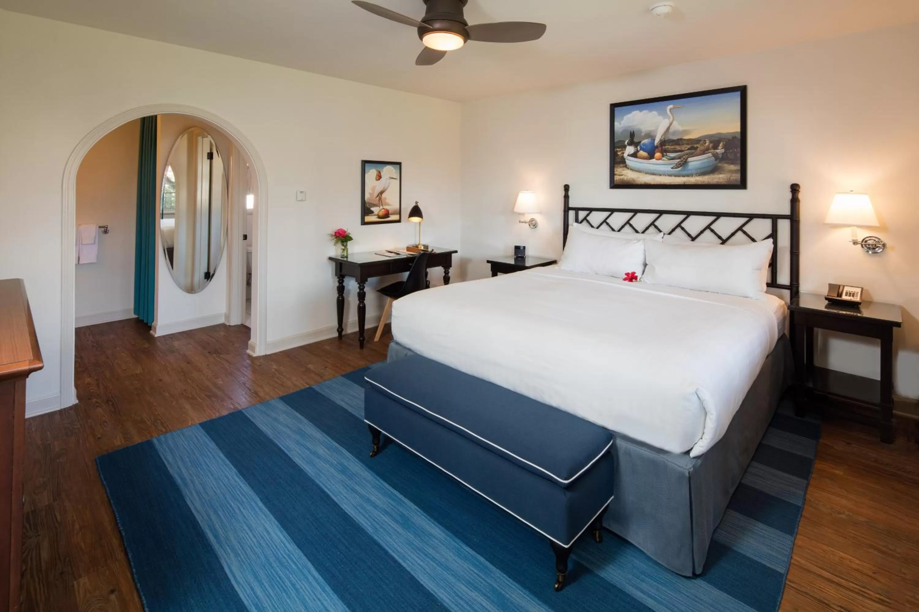 Bedroom, Bed in The Milo