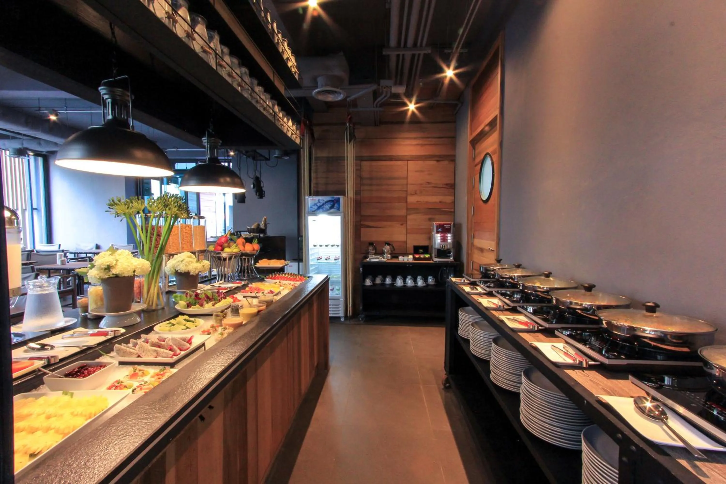 Restaurant/places to eat in Sugar Marina Hotel-SURF-Kata Beach