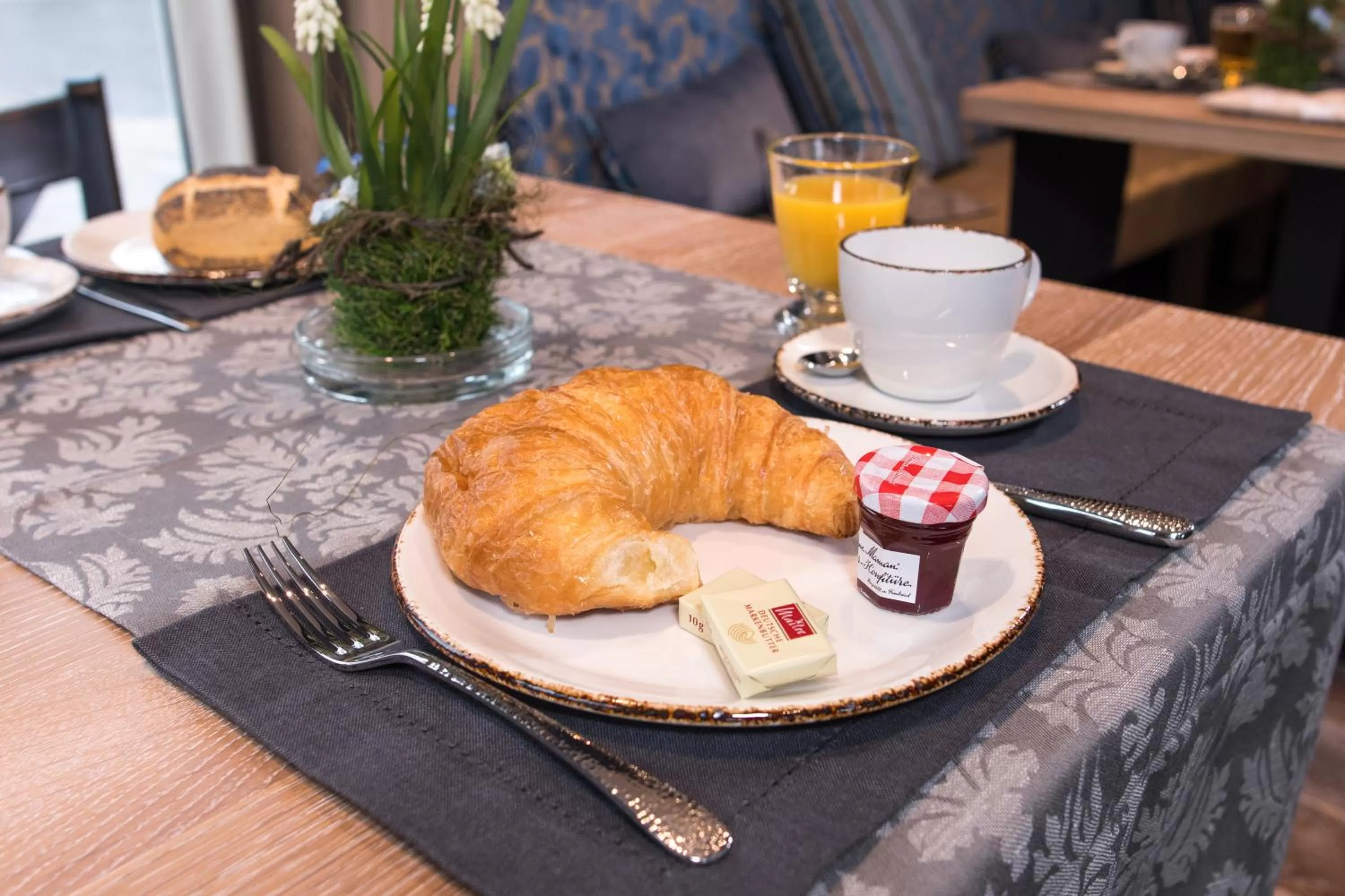 Continental breakfast in Visbeker Deern Hotel Garni