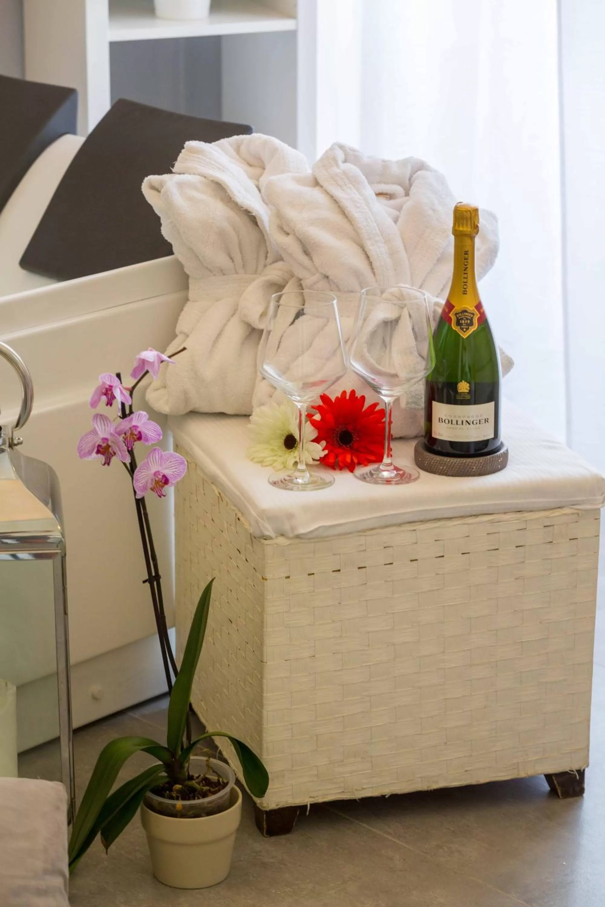 Decorative detail in Palazzo Bruca Catania