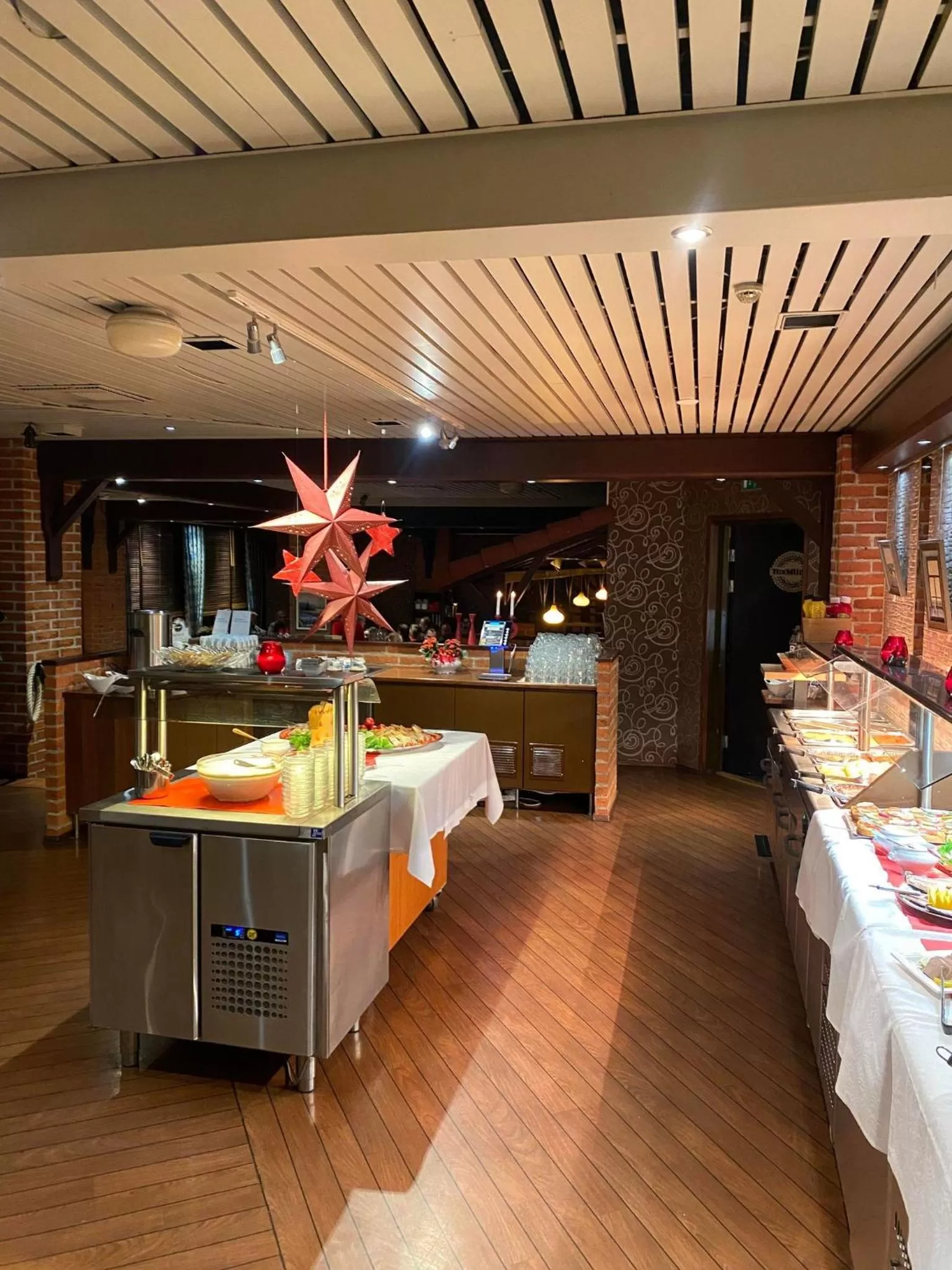 Restaurant/places to eat in Hotel Lapuahovi