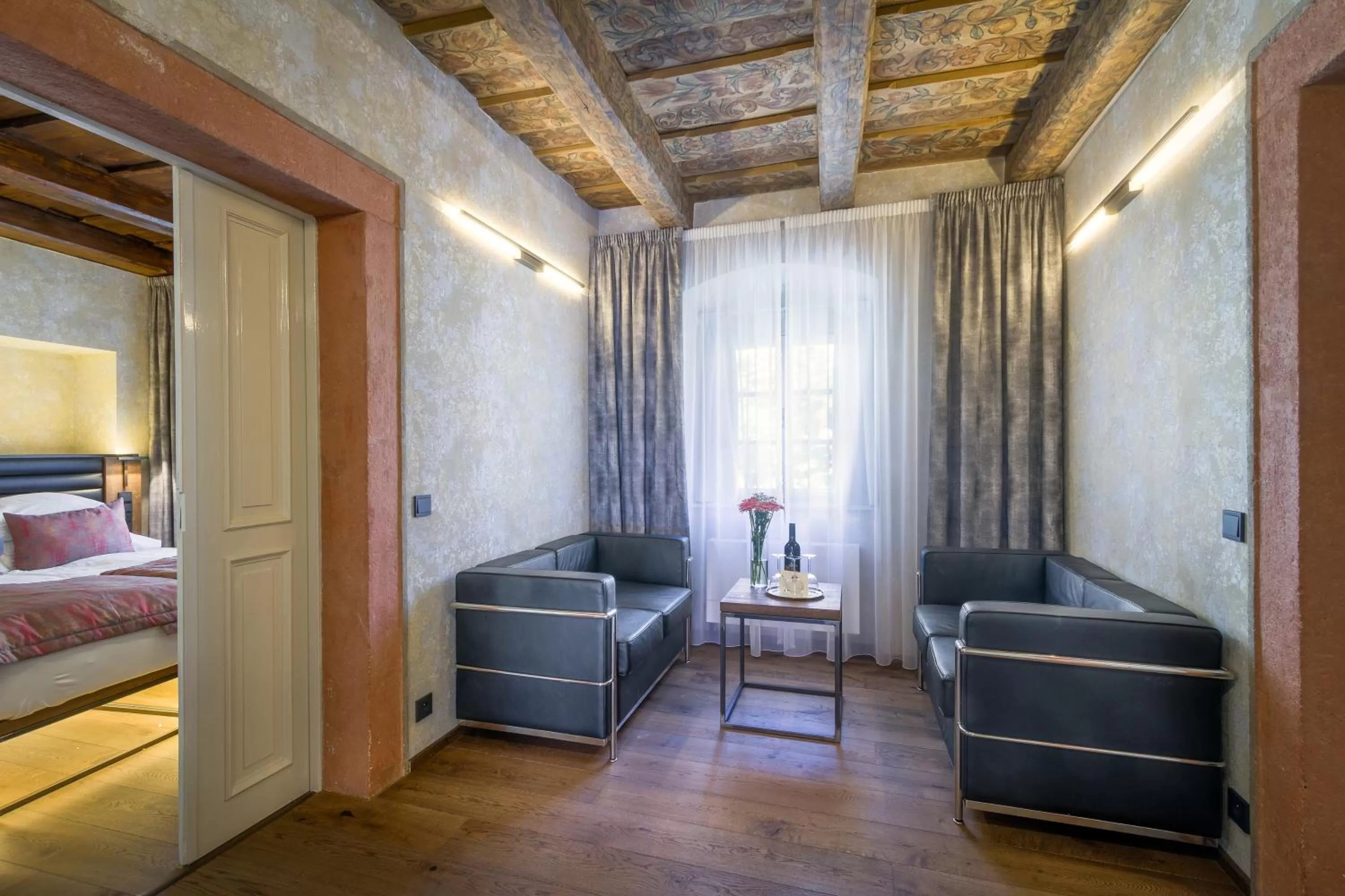 Living room, Bed in Hotel Waldstein