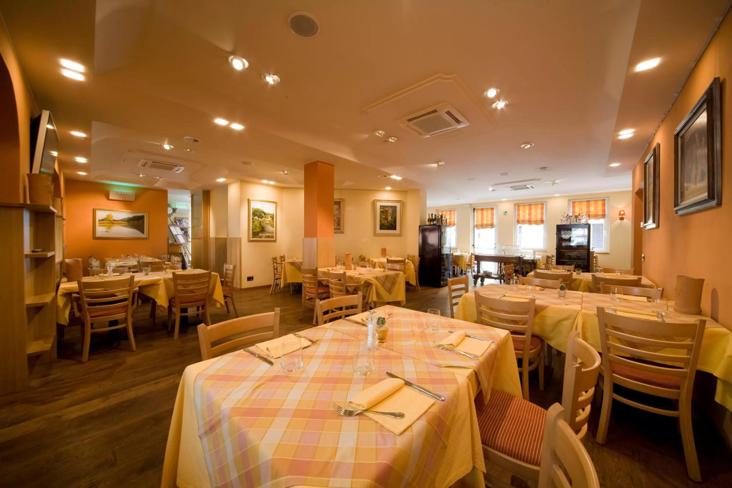 Restaurant/places to eat in Hotel Concordia