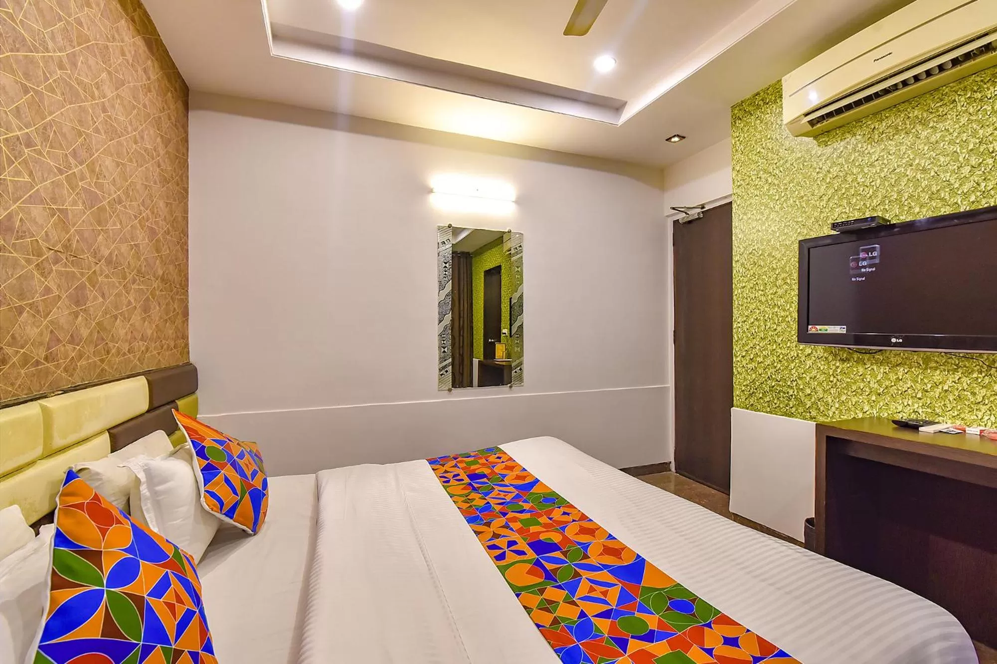 Bed in FabExpress Silver Plaza