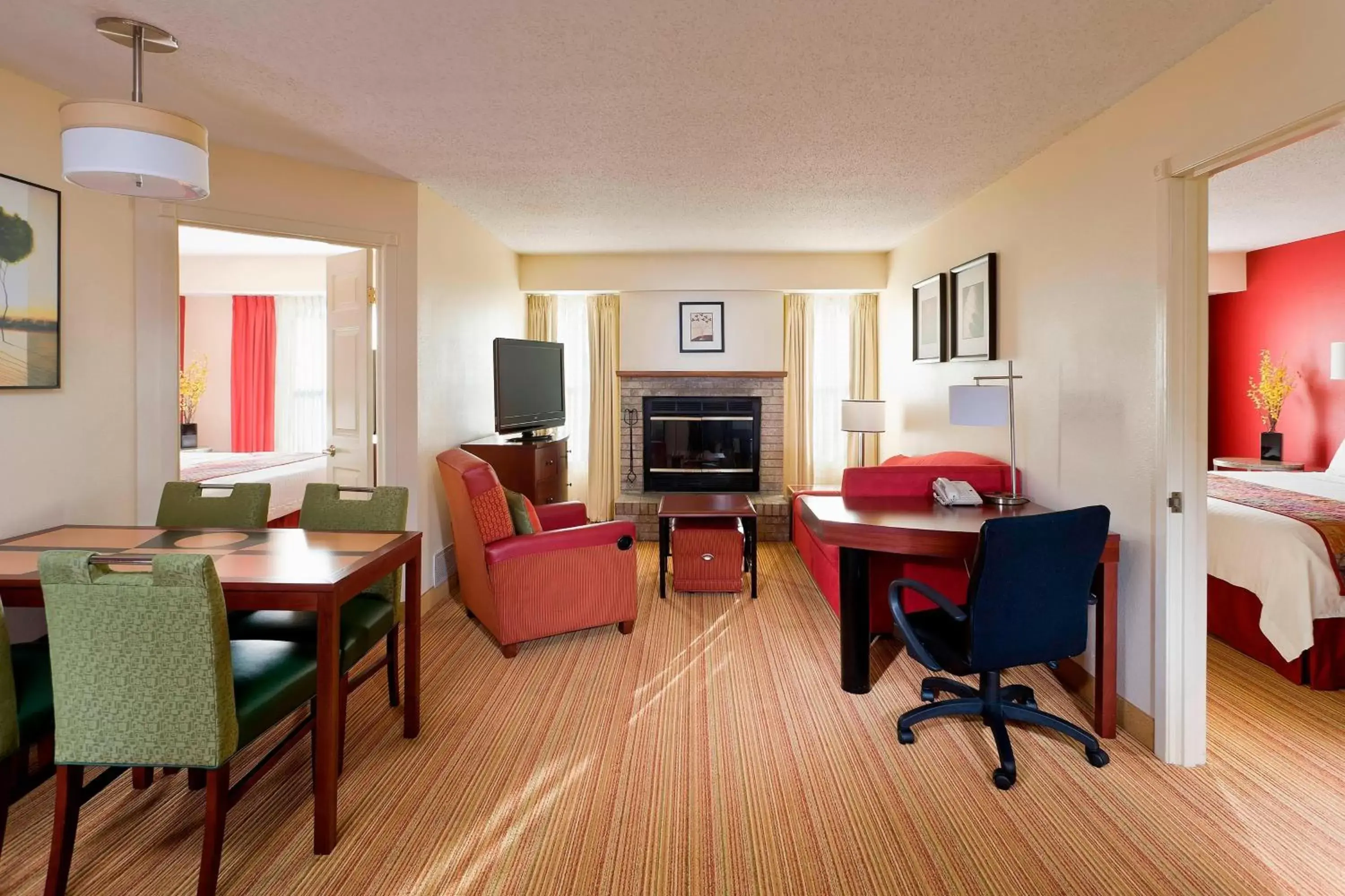 Two-Bedroom Suite with Fireplace in Residence Inn by Marriott Peoria Two-Bedroom Suite with Fireplace in Residence Inn by Marriott Peoria