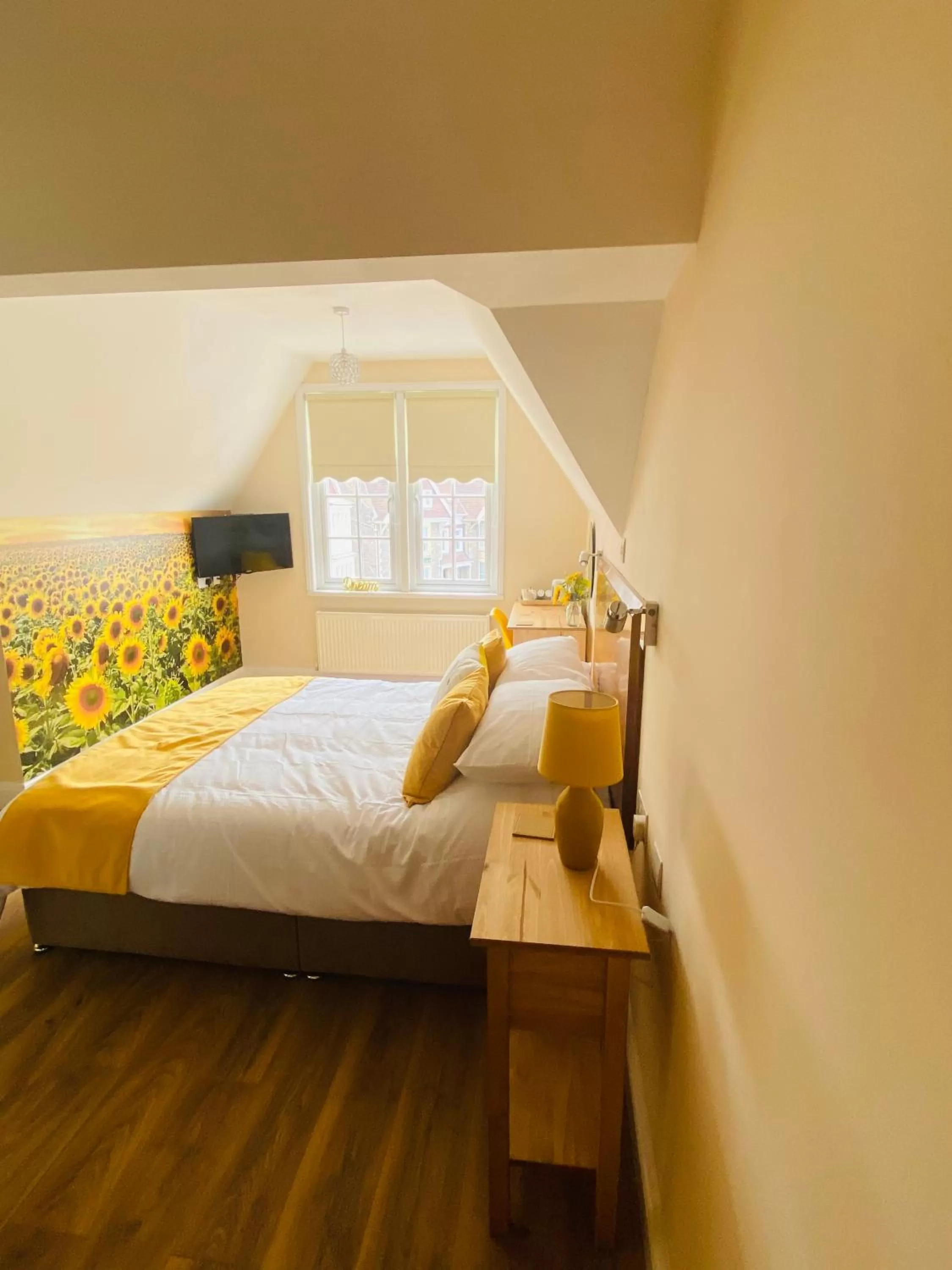 Bed in All Seasons Bed & Breakfast - Adults Only