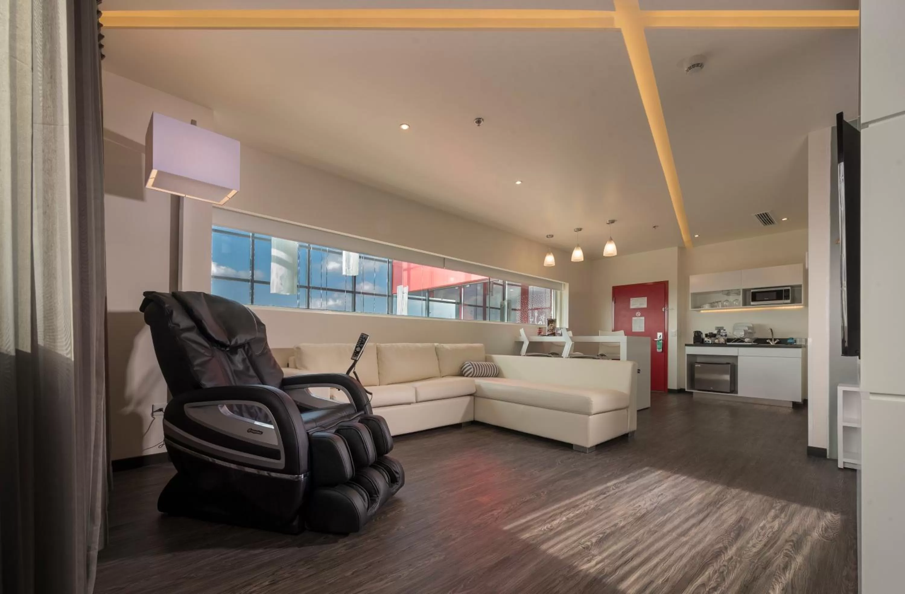 King Suite - Non-Smoking in Ramada Encore by Wyndham Aguascalientes