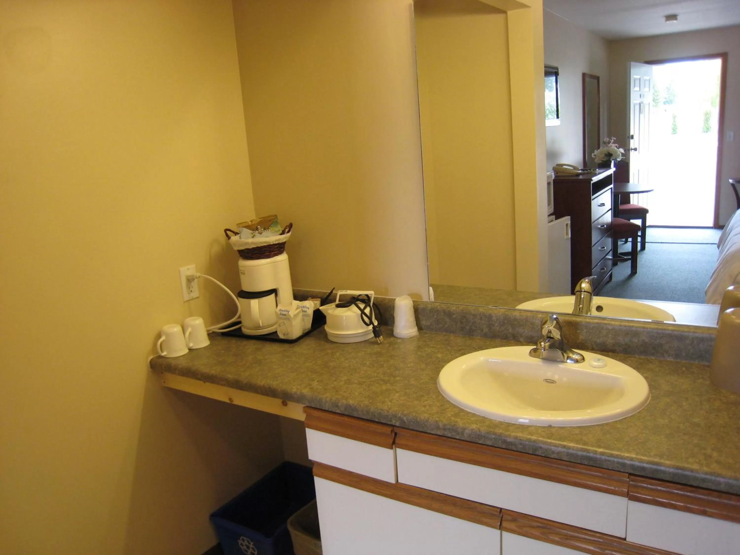 Bathroom in Mary's Motel