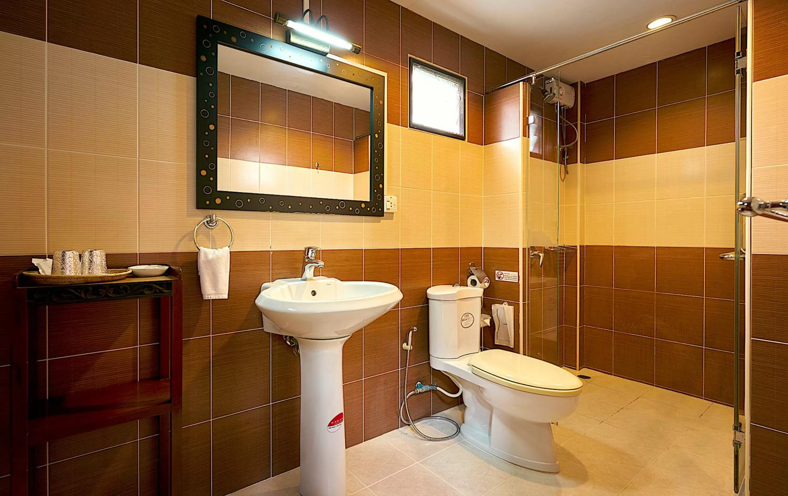 Shower in Ruenkanok Thaihouse Resort