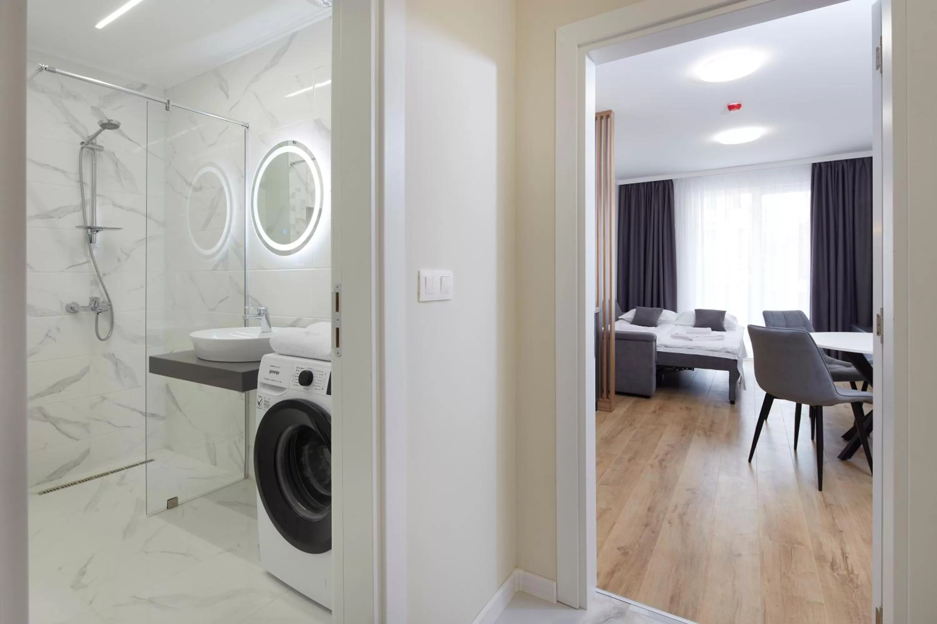 Animals in Bellicity Apart Complex