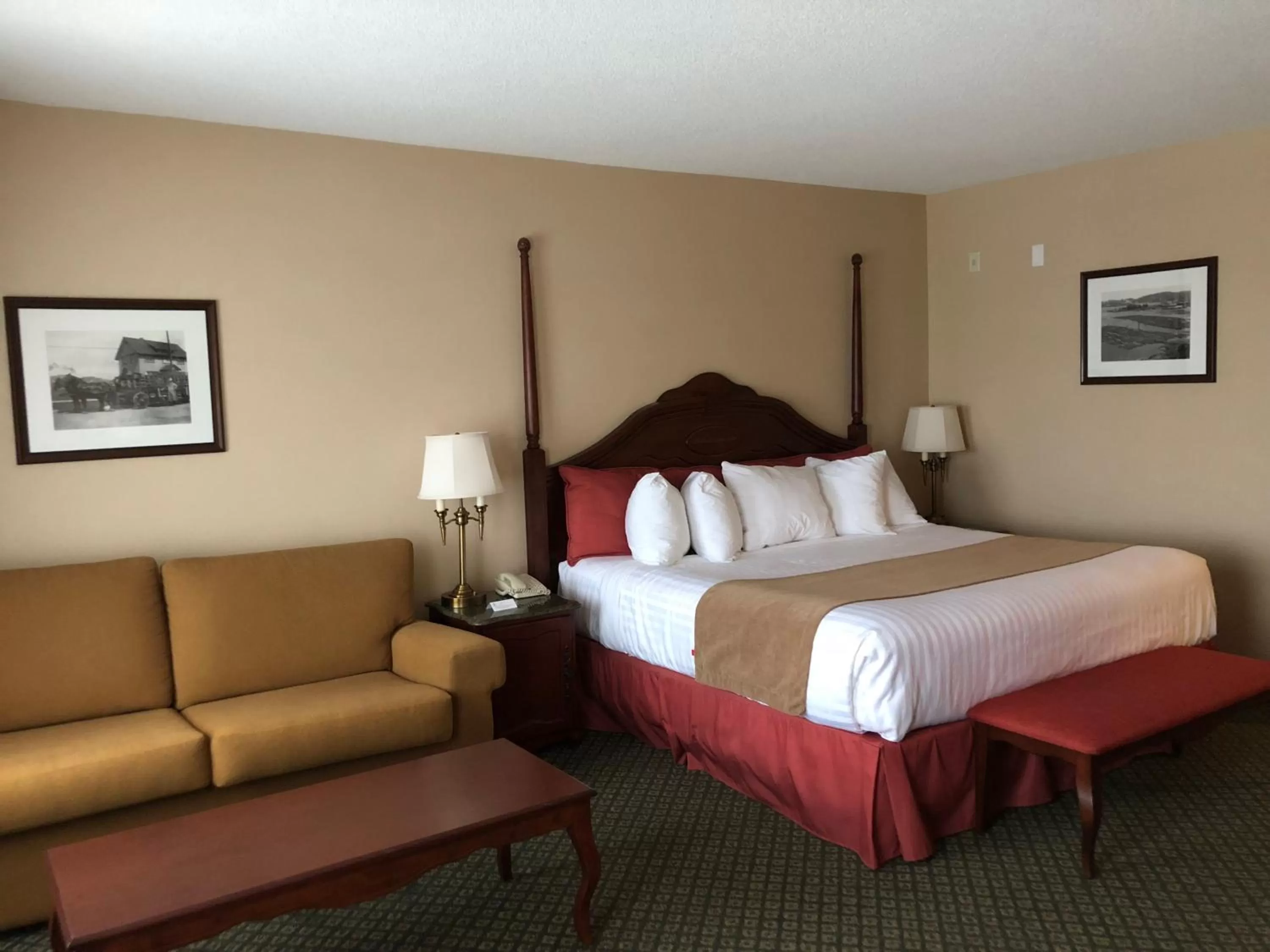 Bed in Chateau Saint John Trademark Collection by Wyndham