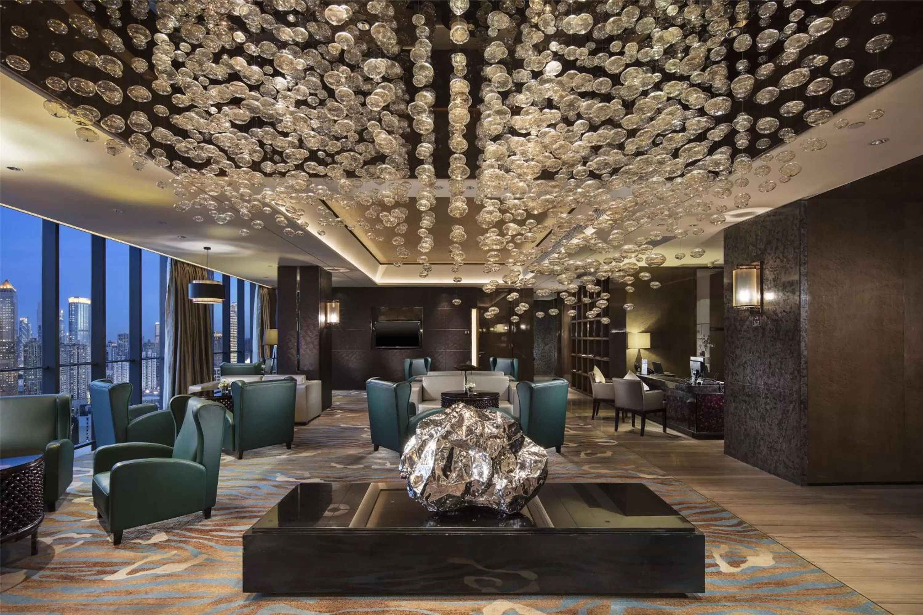 Property building in Hilton Guangzhou Tianhe