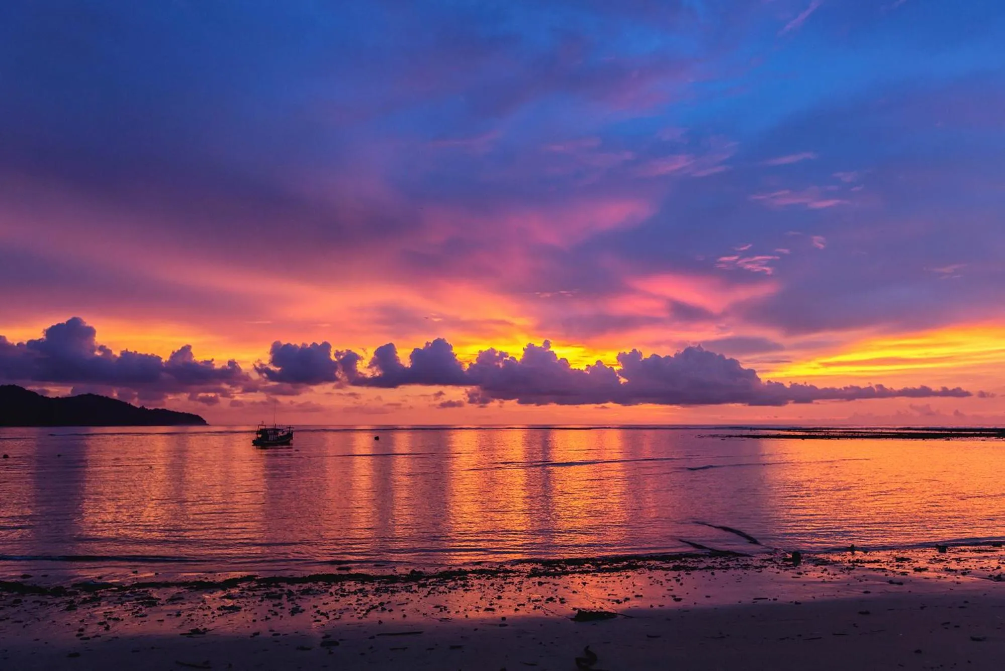 Natural landscape in Proud Phuket, Naiyang Beach