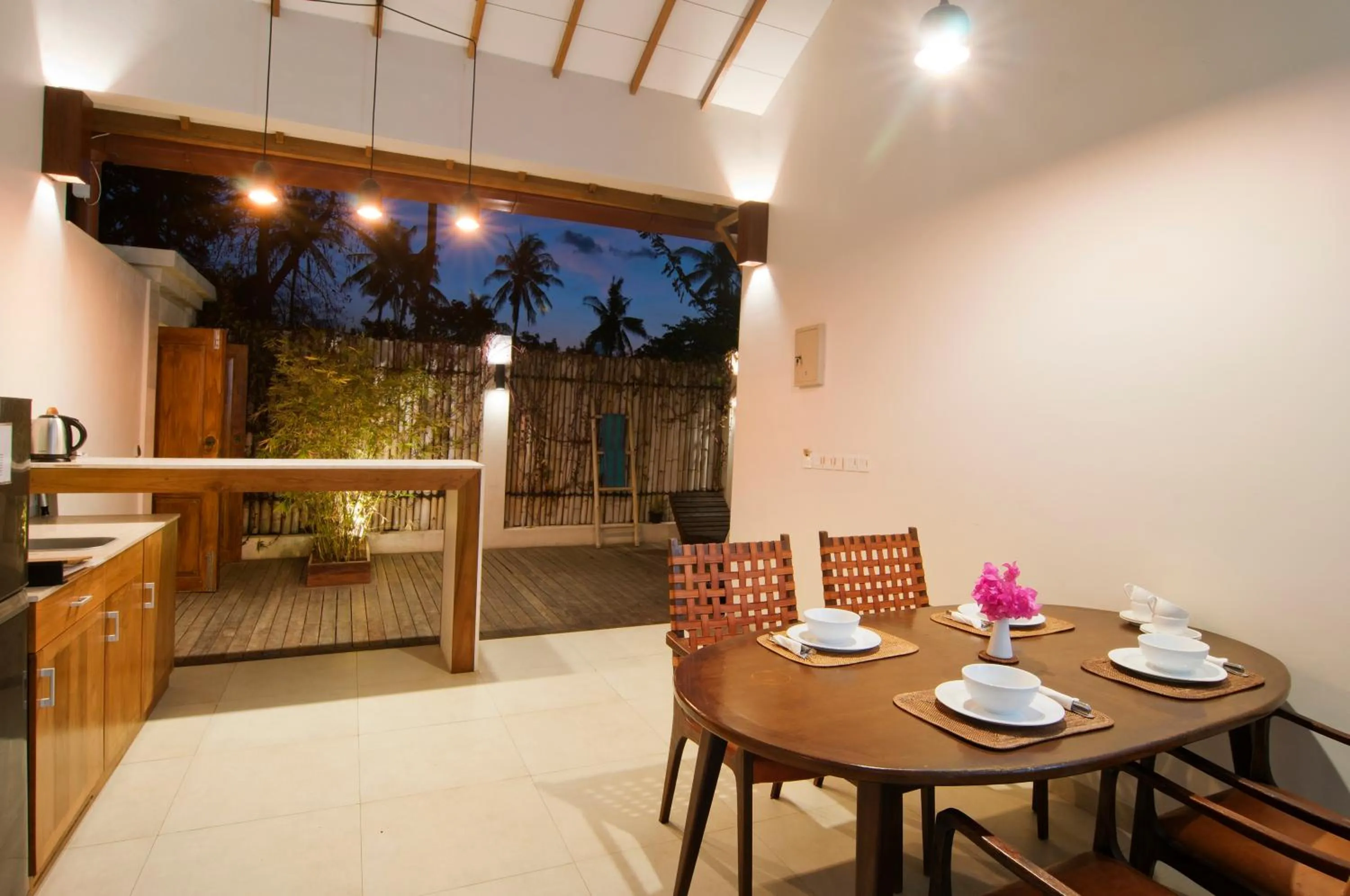 Night in Ke Rensia Private Pool Villas Gili Air