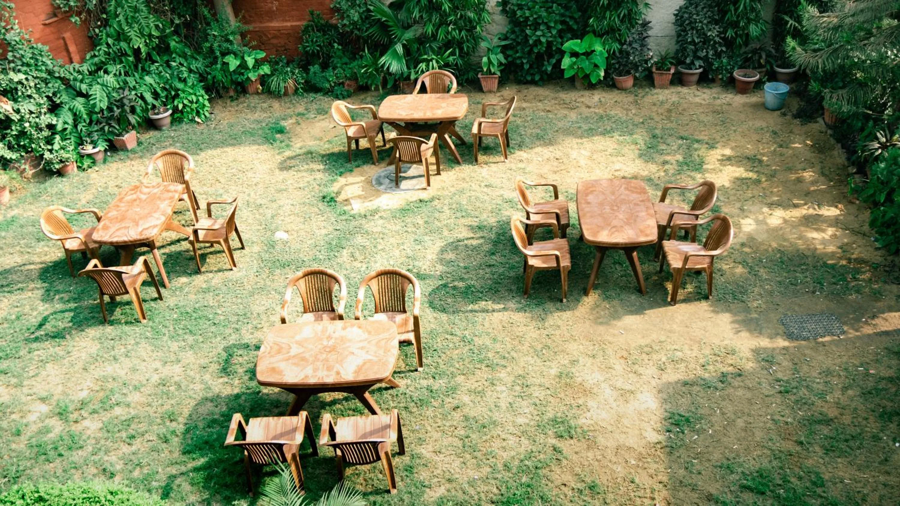 Garden in Hotel Sugandh Retreat- Near Sindhi Camp Bus station