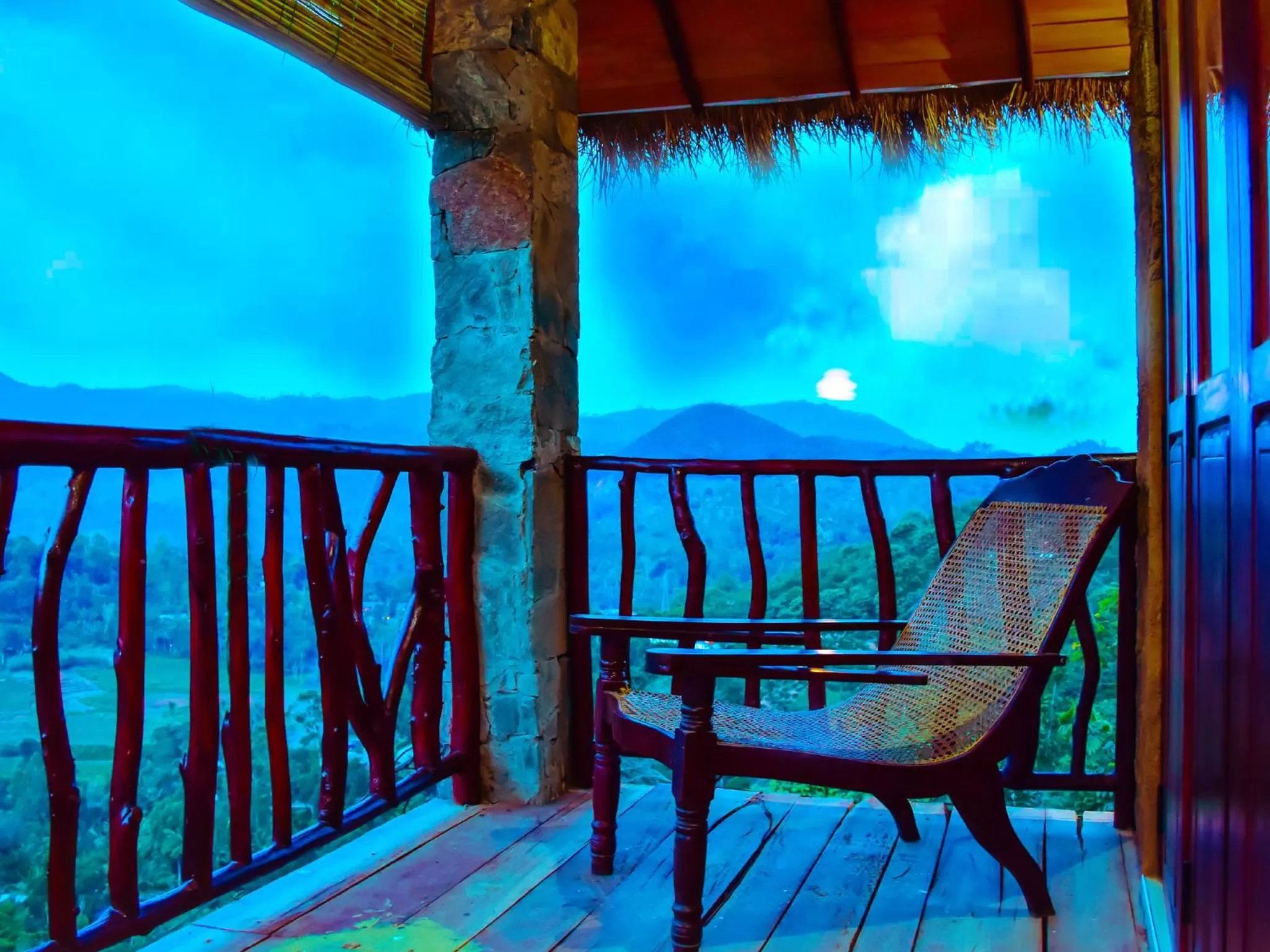 Lake view in Ornateview Hotel