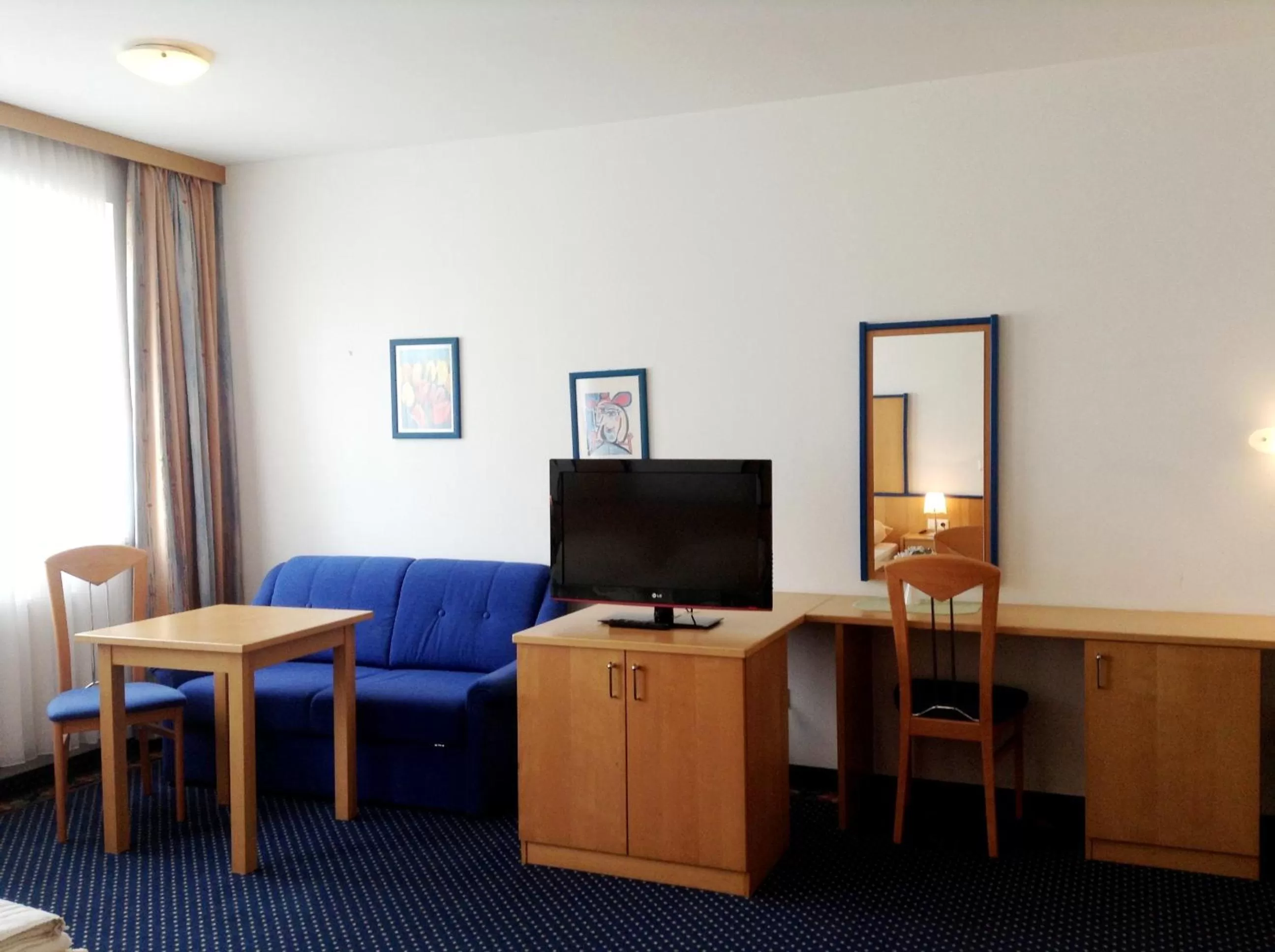 TV and multimedia in Thalinger Hof