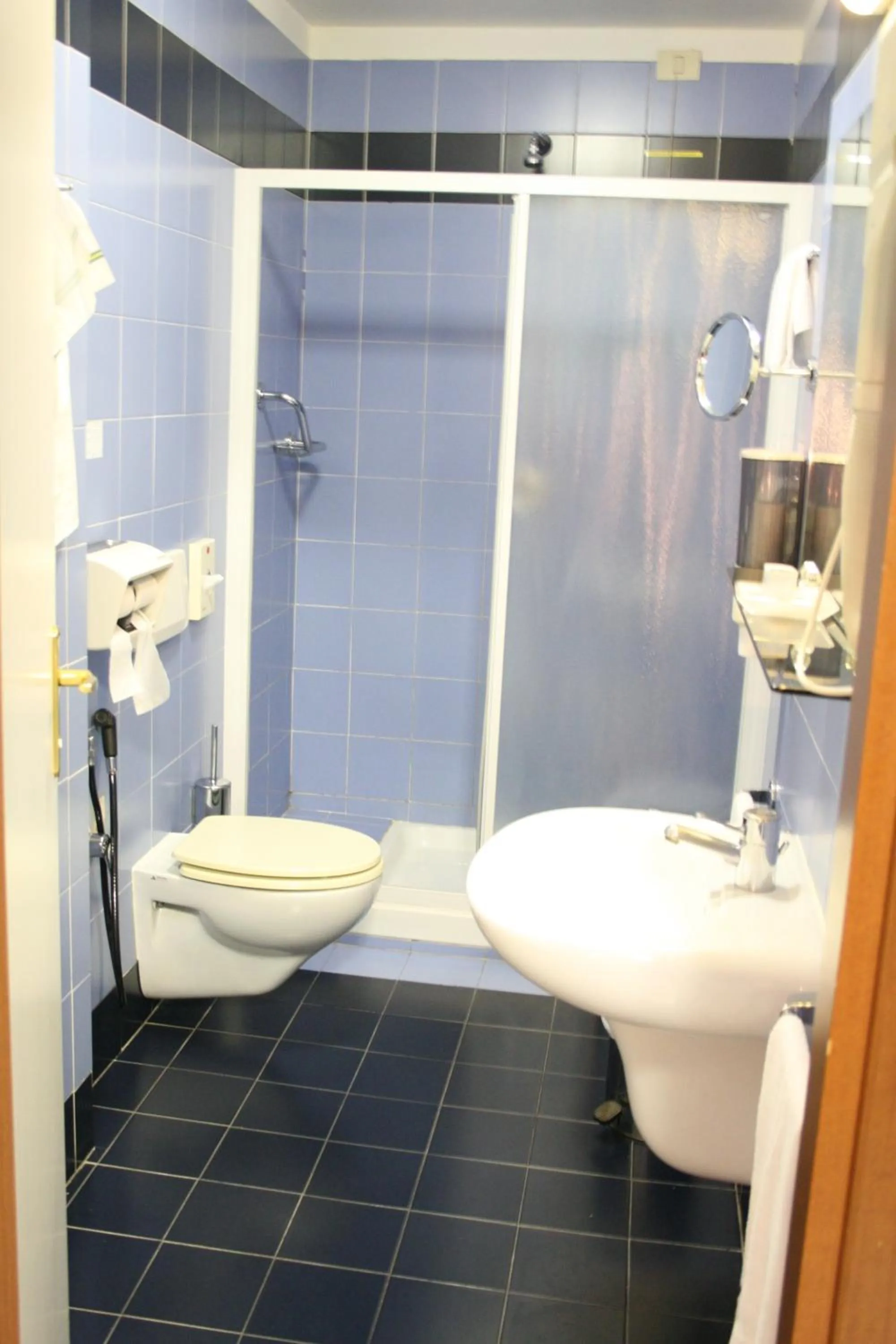 Twin Room in Hotel Italia