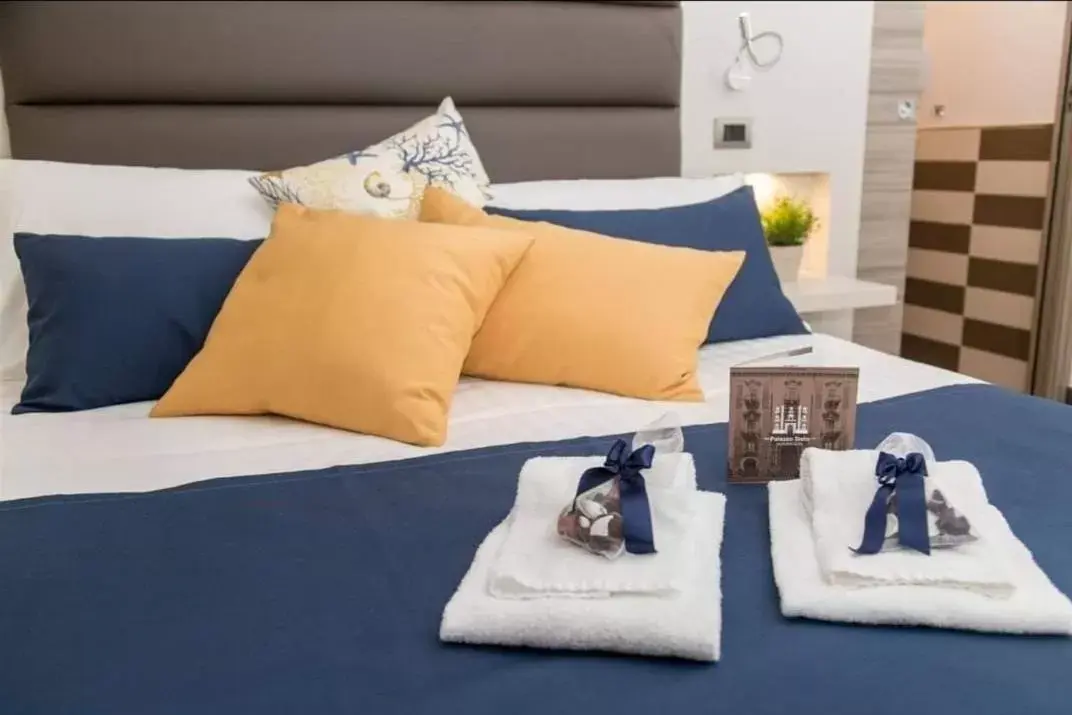 Superior Double Room in Palazzo Sisto Exclusive Rooms Superior Double Room in Palazzo Sisto Exclusive Rooms