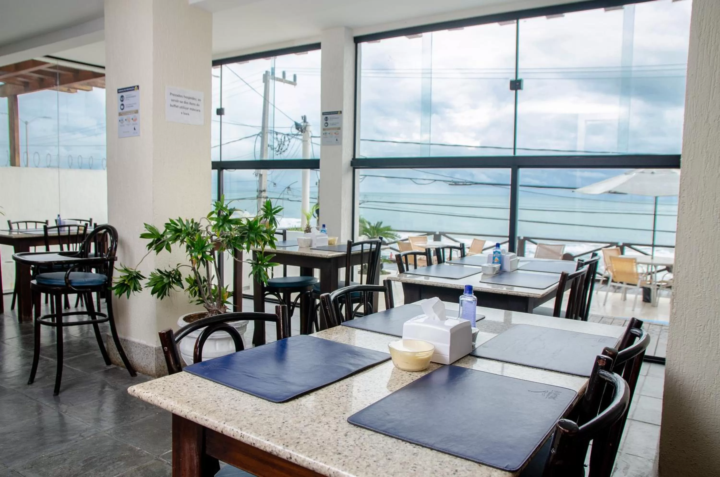 Restaurant/places to eat in La Belle Beach Hotel